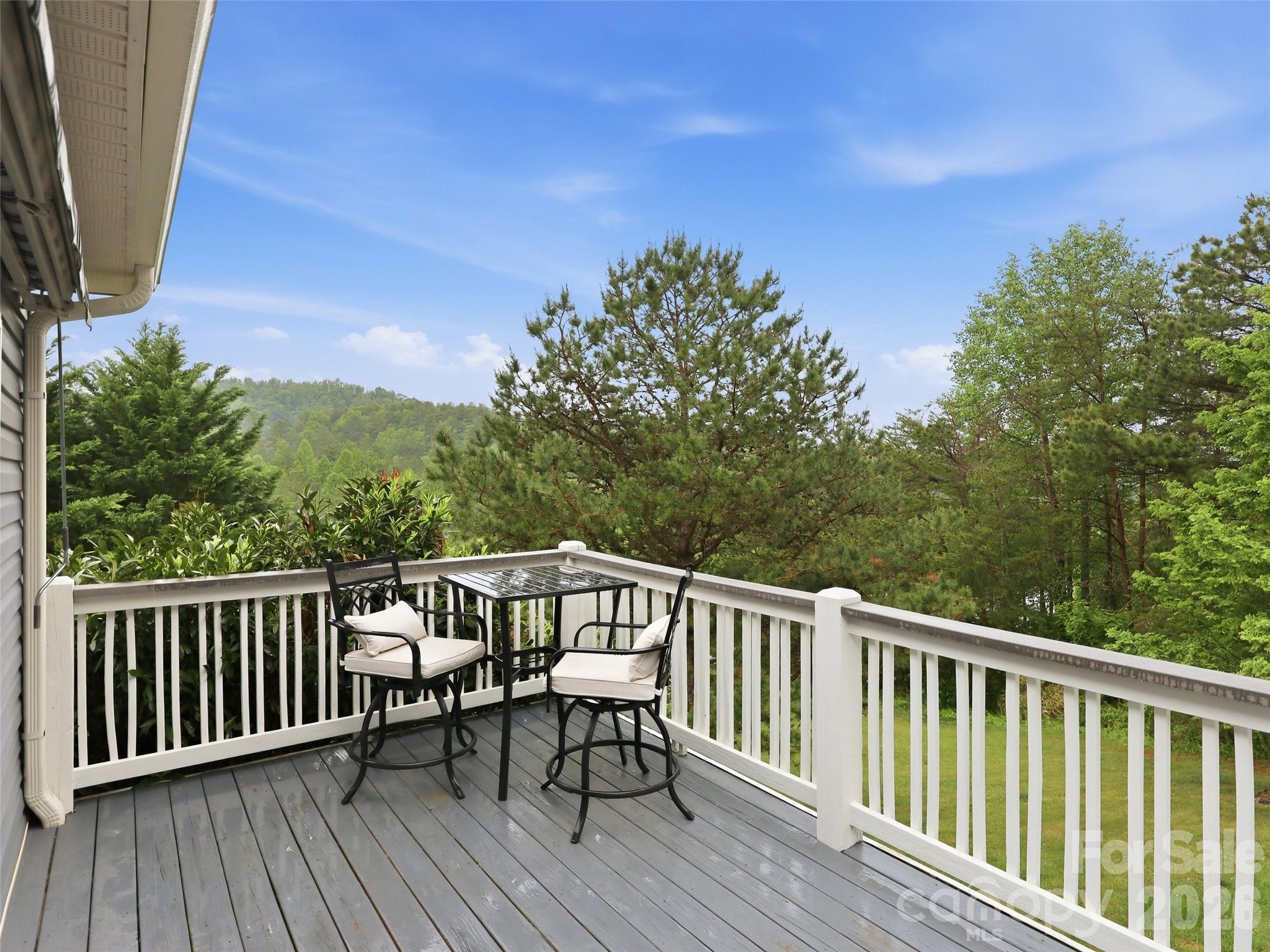 16 Lancaster Lane — Weaverville