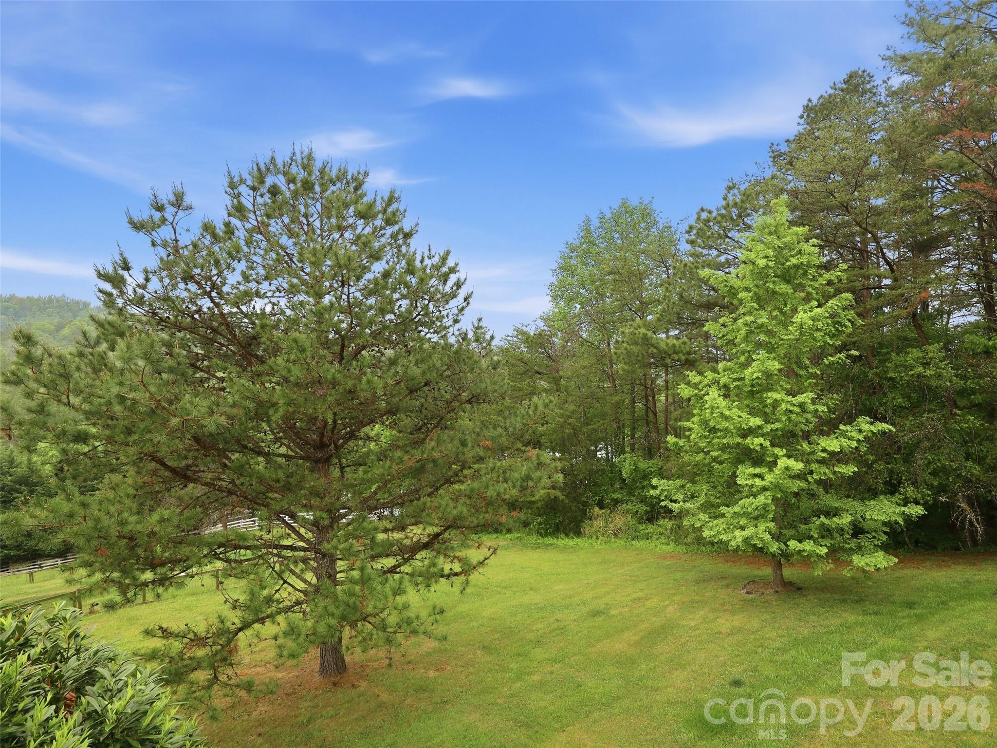 16 Lancaster Lane — Weaverville