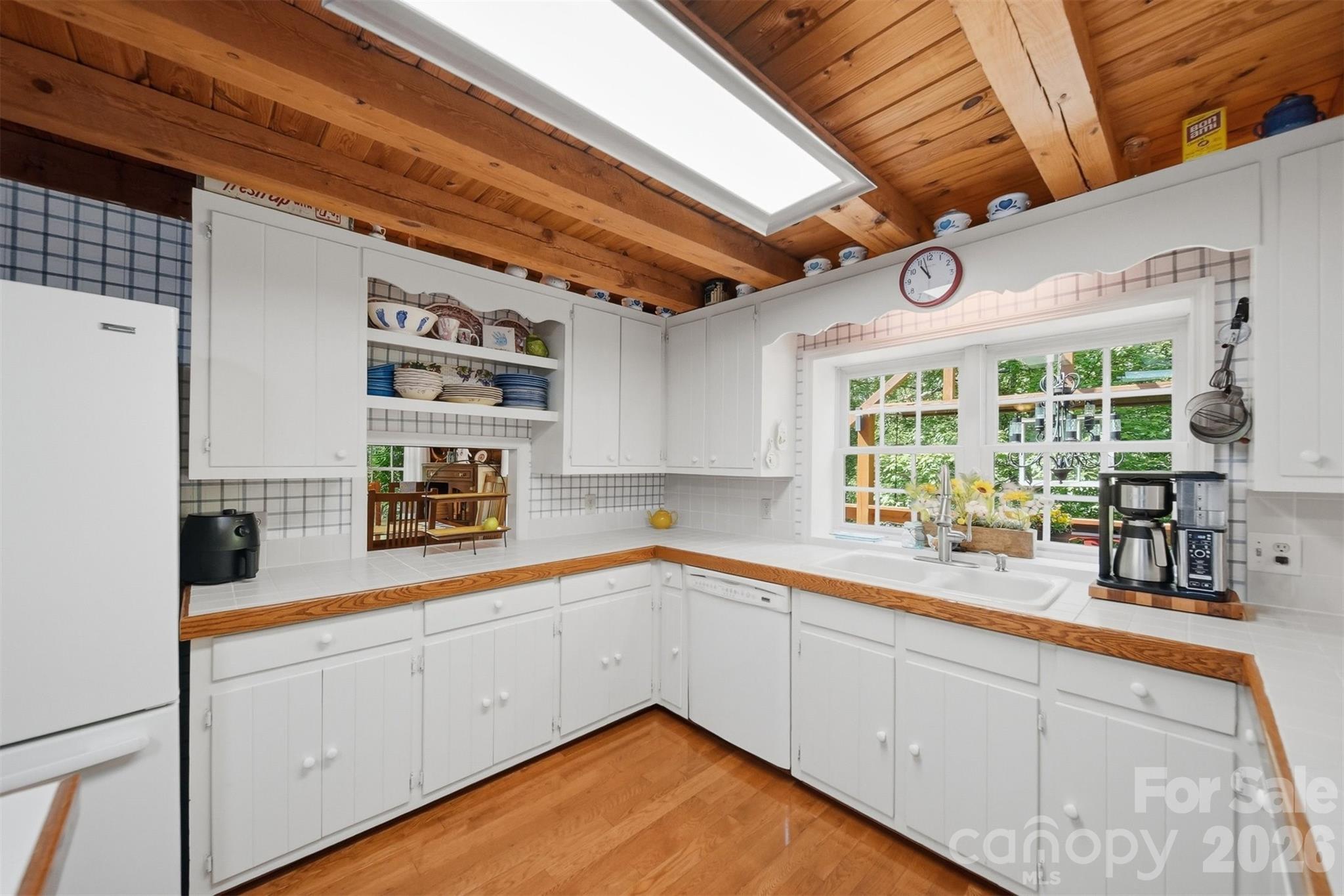 3497 Blue Creek Road — Lenoir