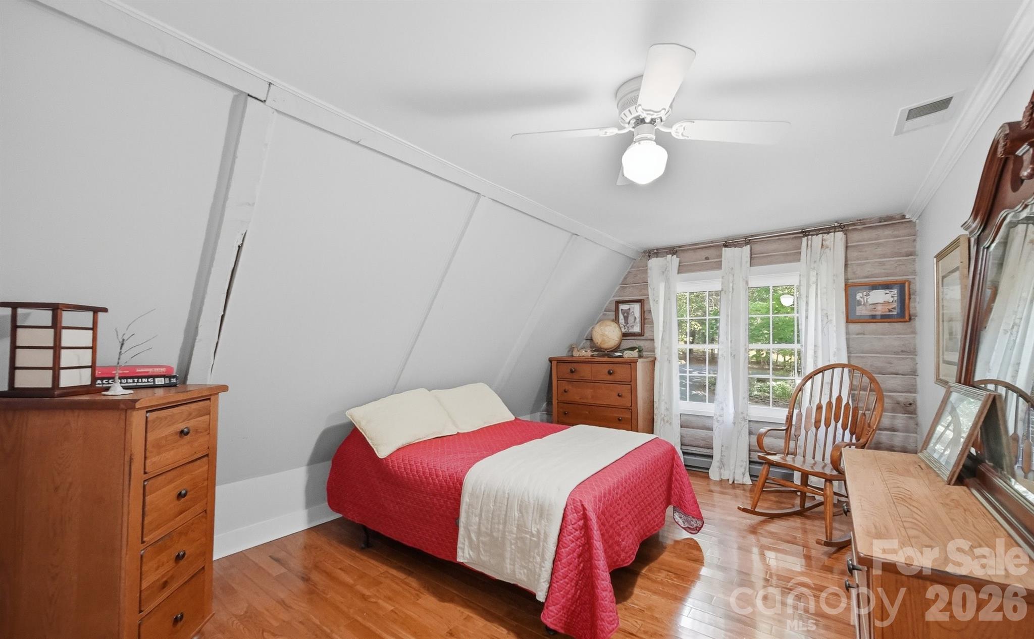 3497 Blue Creek Road — Lenoir