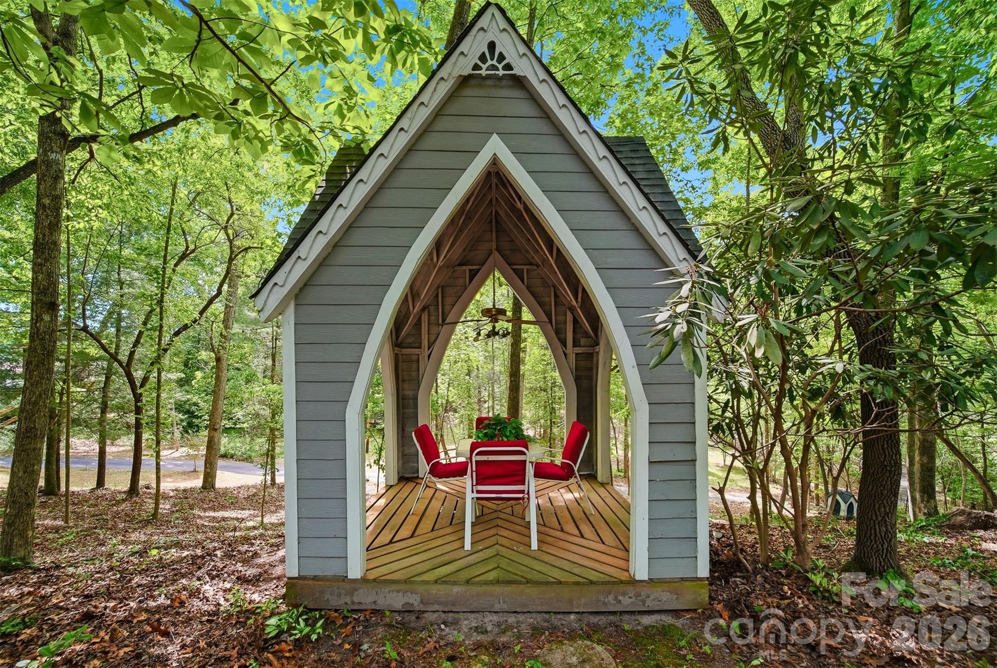 3497 Blue Creek Road — Lenoir