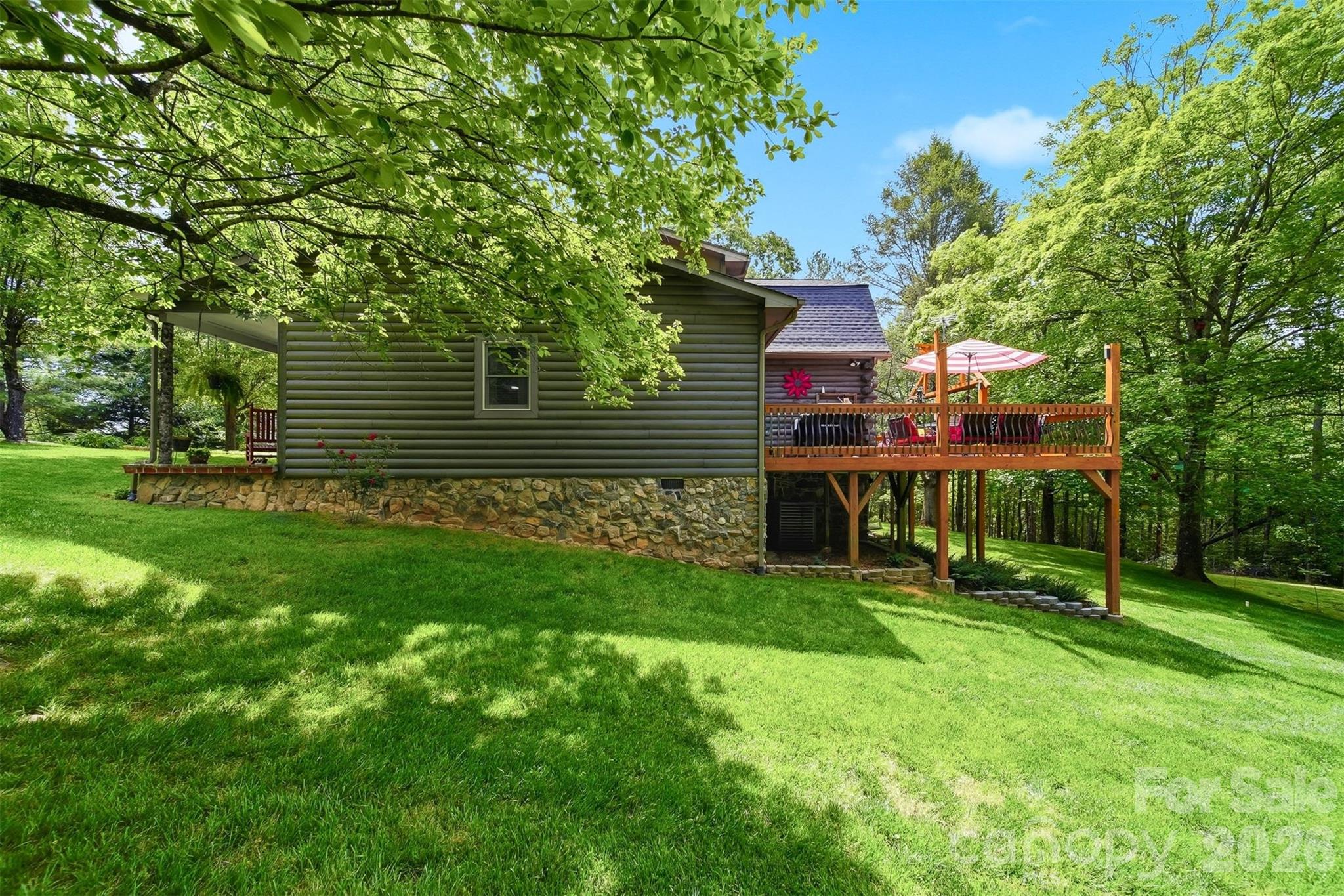 3497 Blue Creek Road — Lenoir