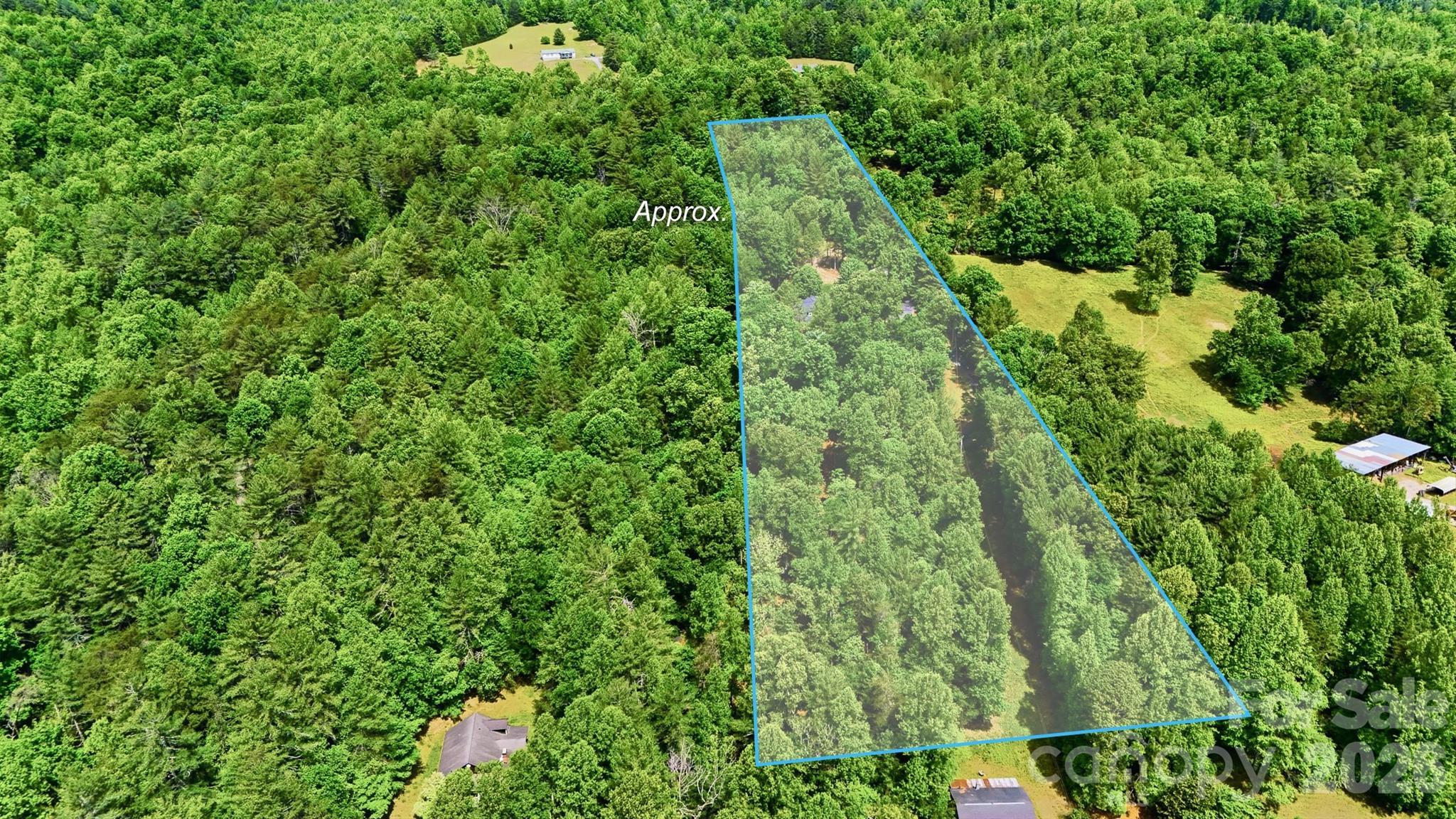 3497 Blue Creek Road — Lenoir