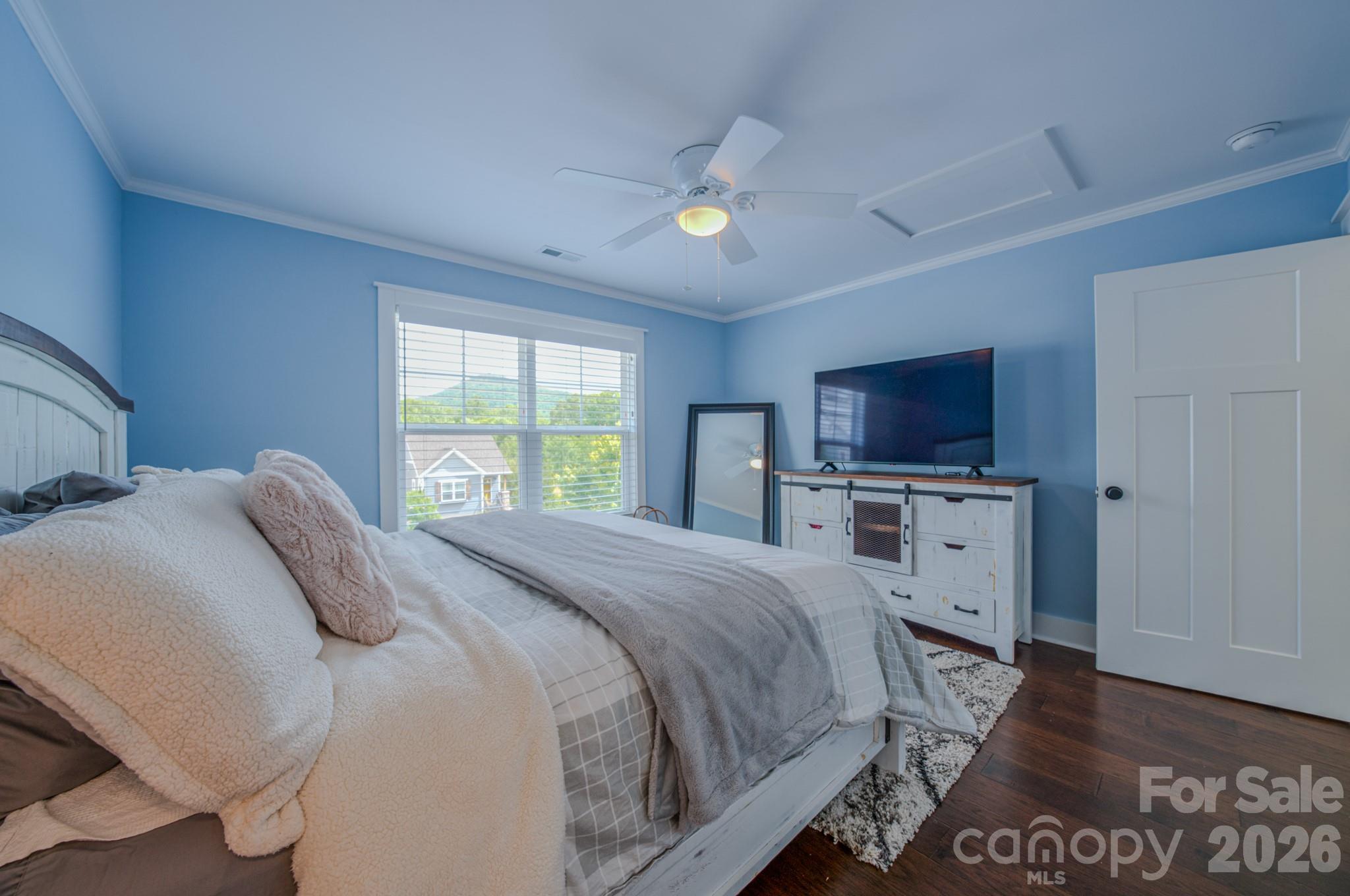 15 Tudor Way — Black Mountain