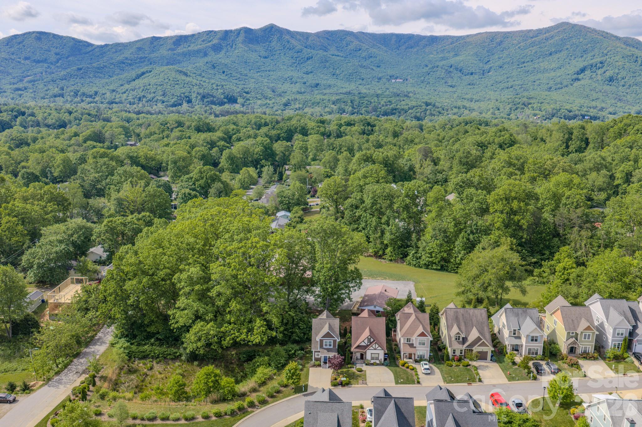 15 Tudor Way — Black Mountain
