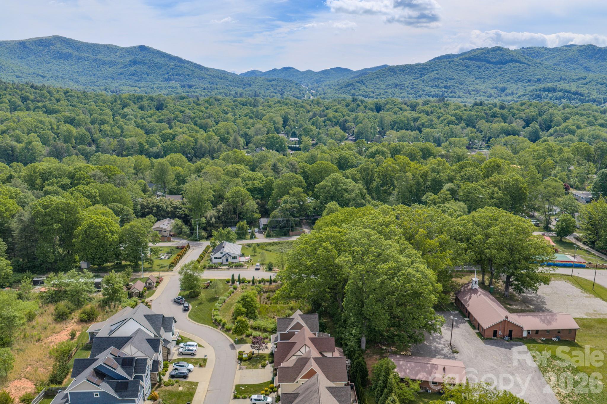 15 Tudor Way — Black Mountain