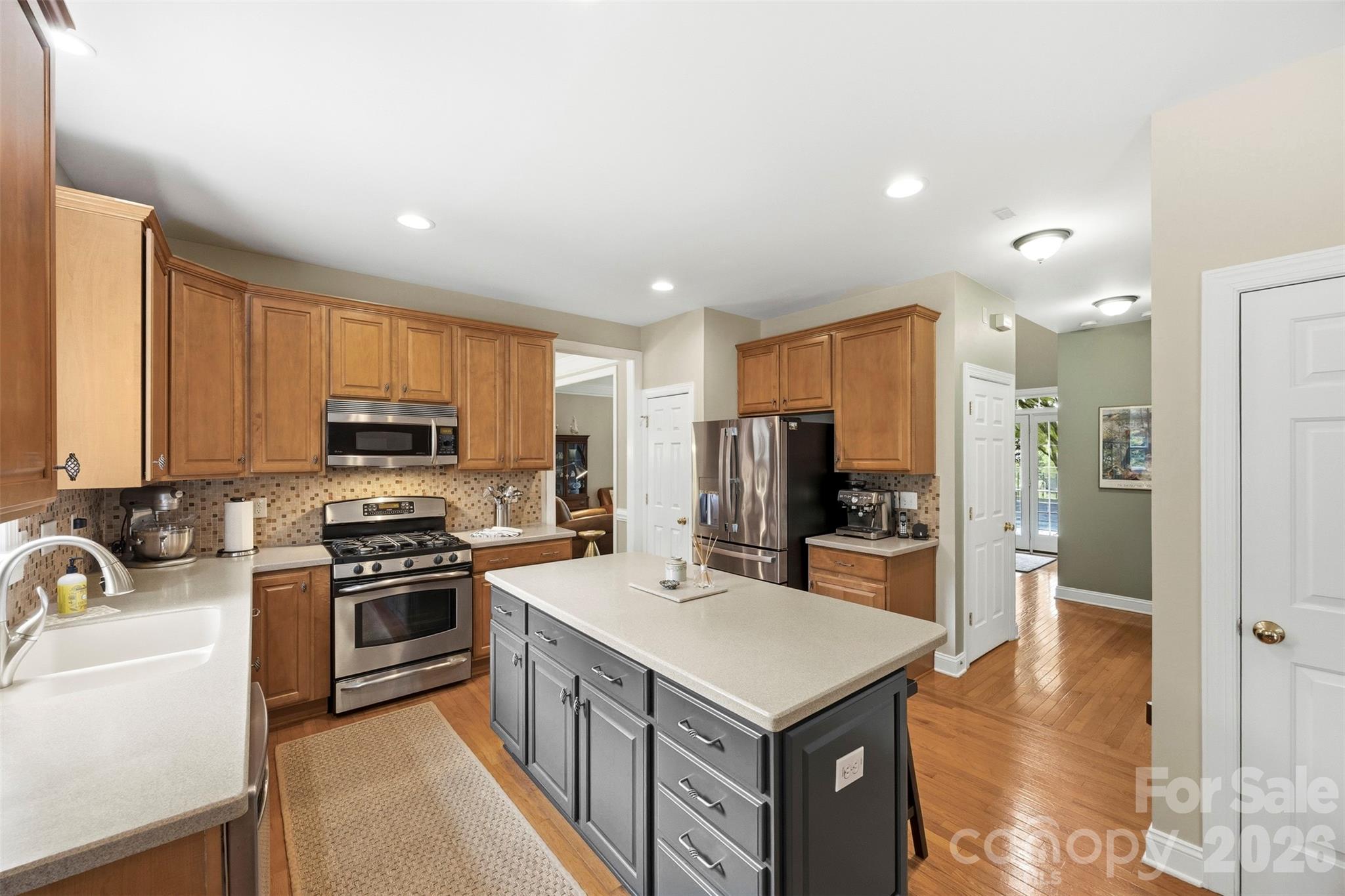 14438 Harvington Drive — Huntersville