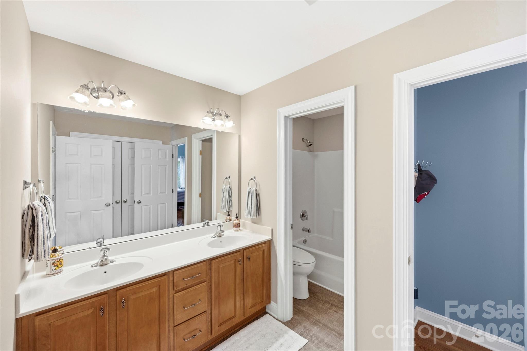 14438 Harvington Drive — Huntersville