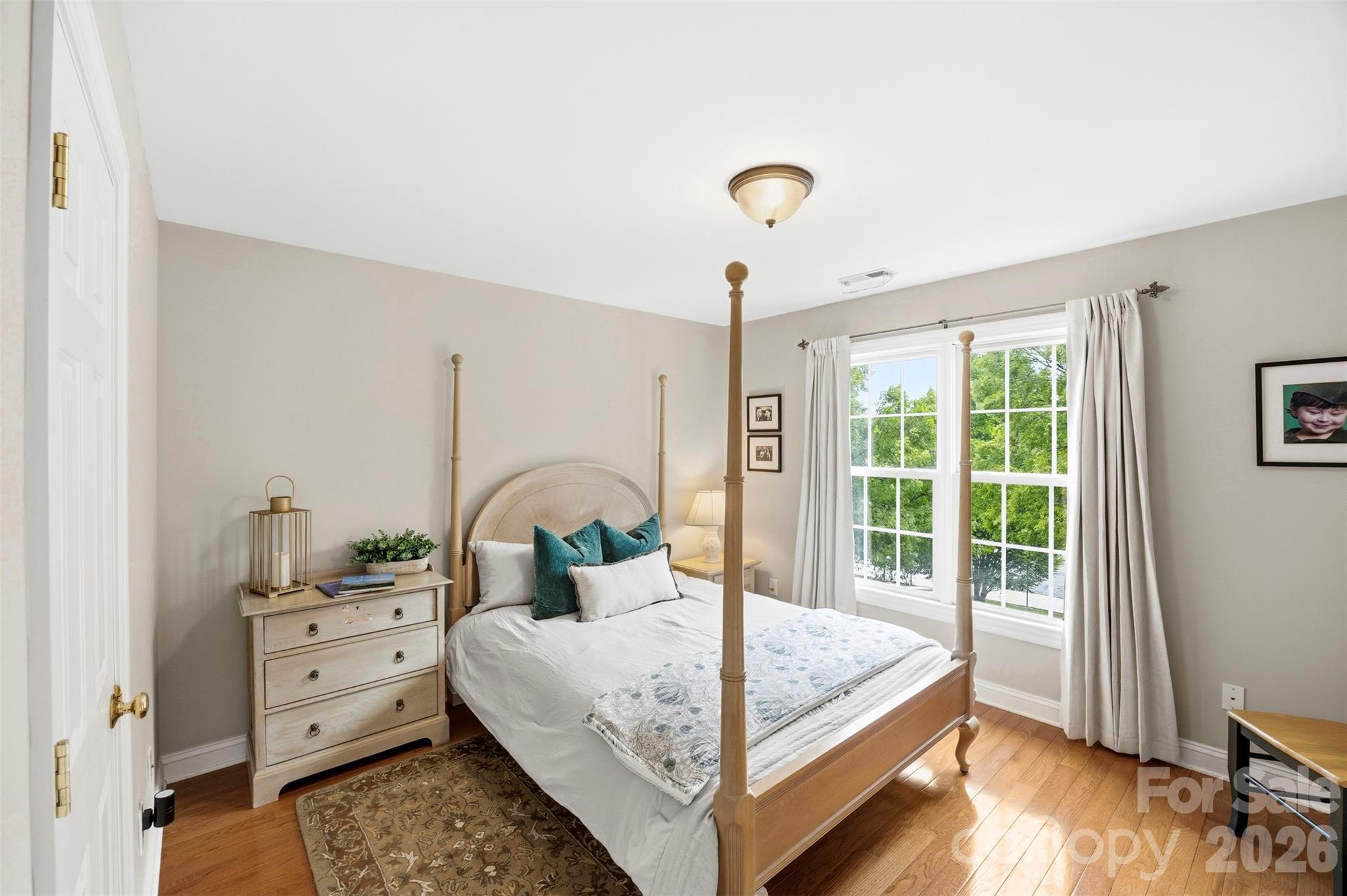14438 Harvington Drive — Huntersville