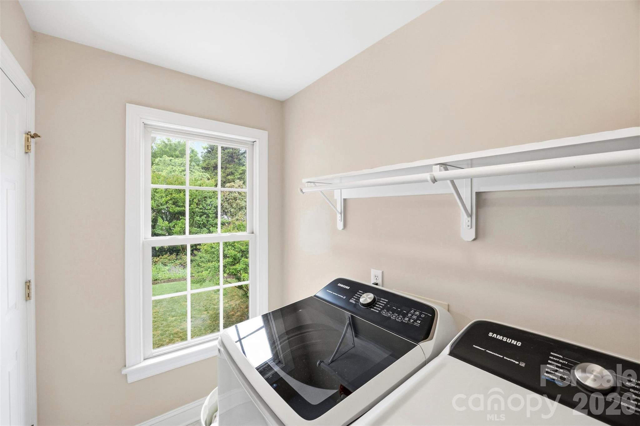 14438 Harvington Drive — Huntersville
