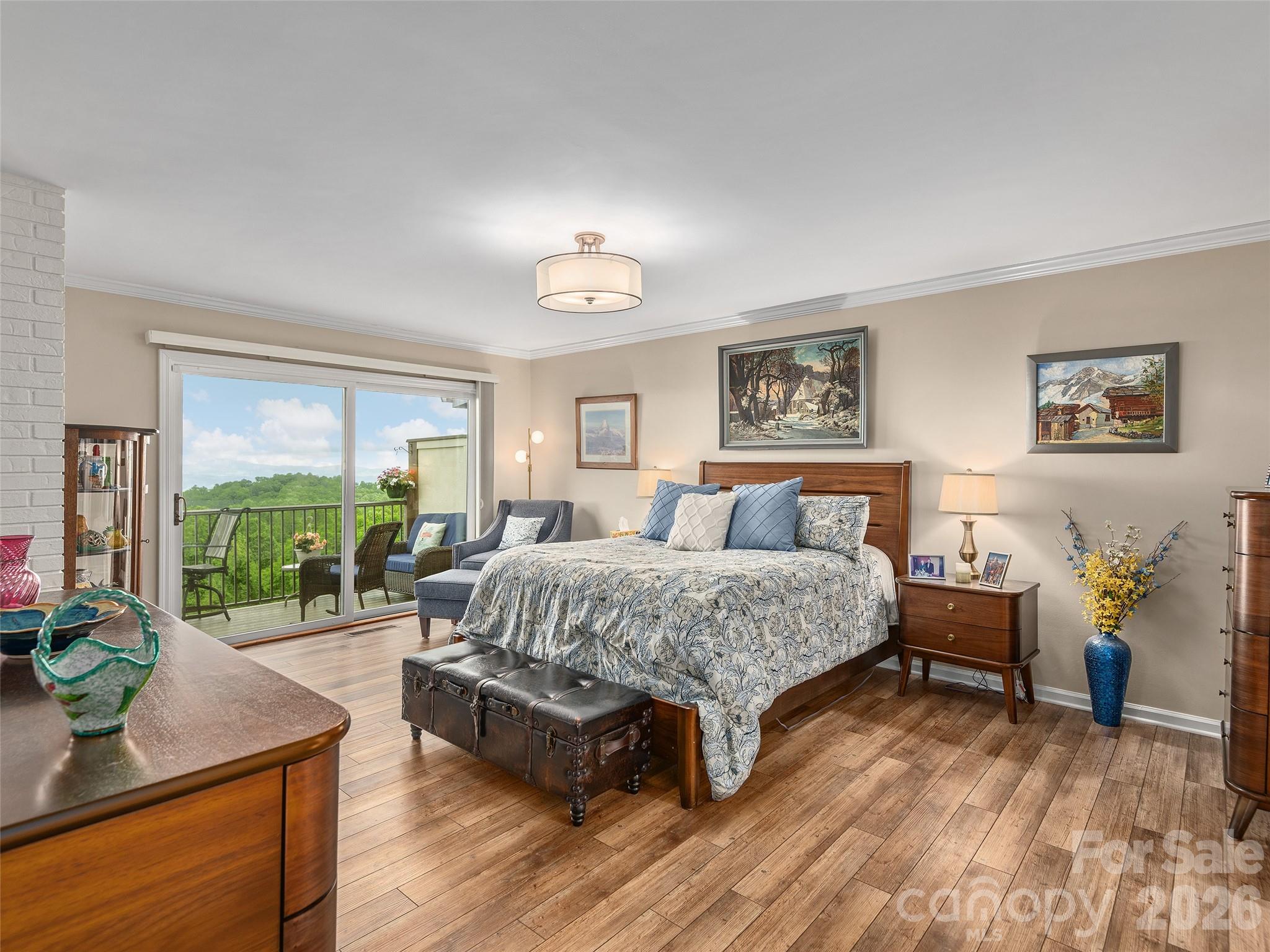 503 Fleetwood Plaza — Laurel Park