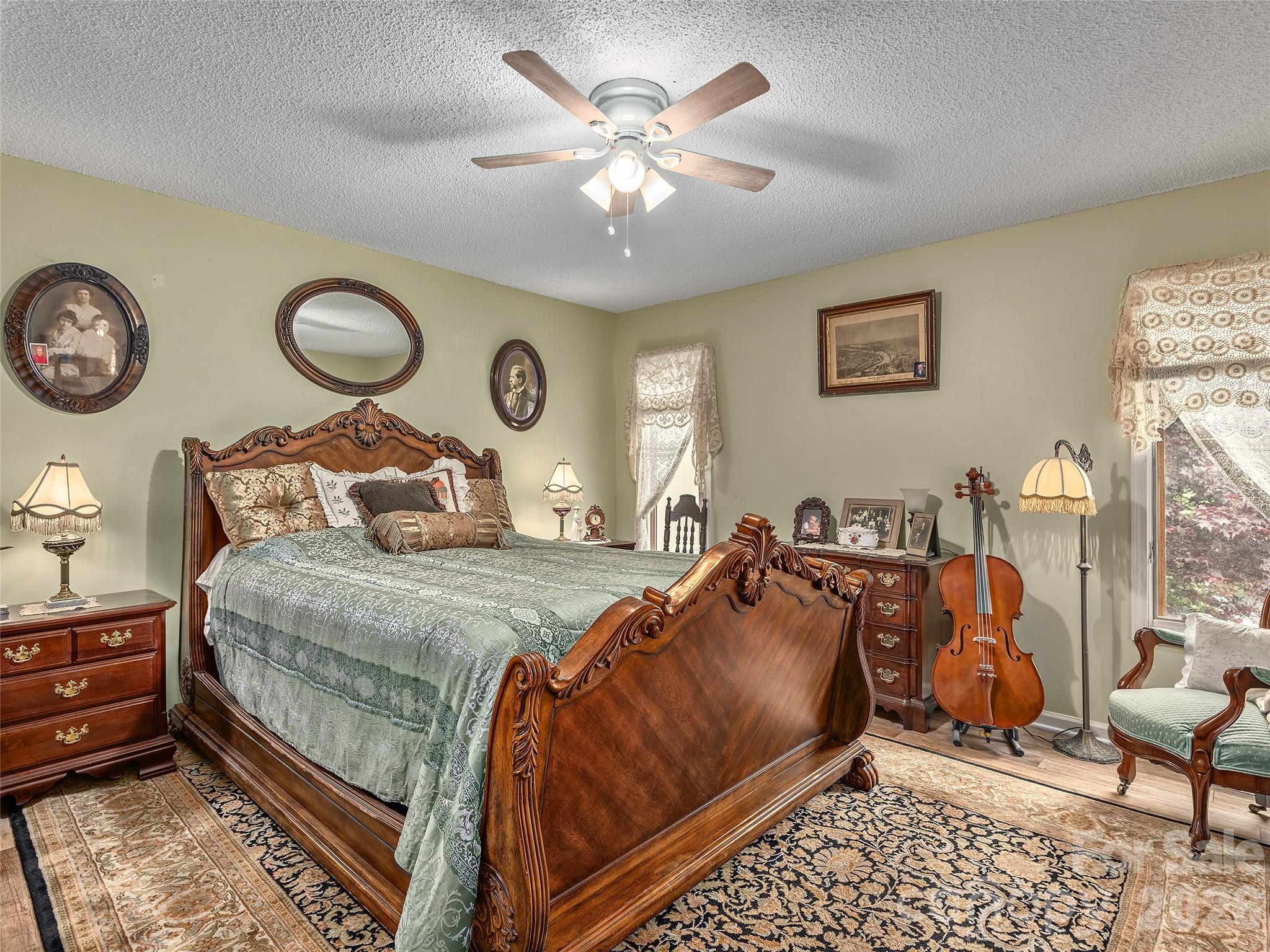 503 Fleetwood Plaza — Laurel Park