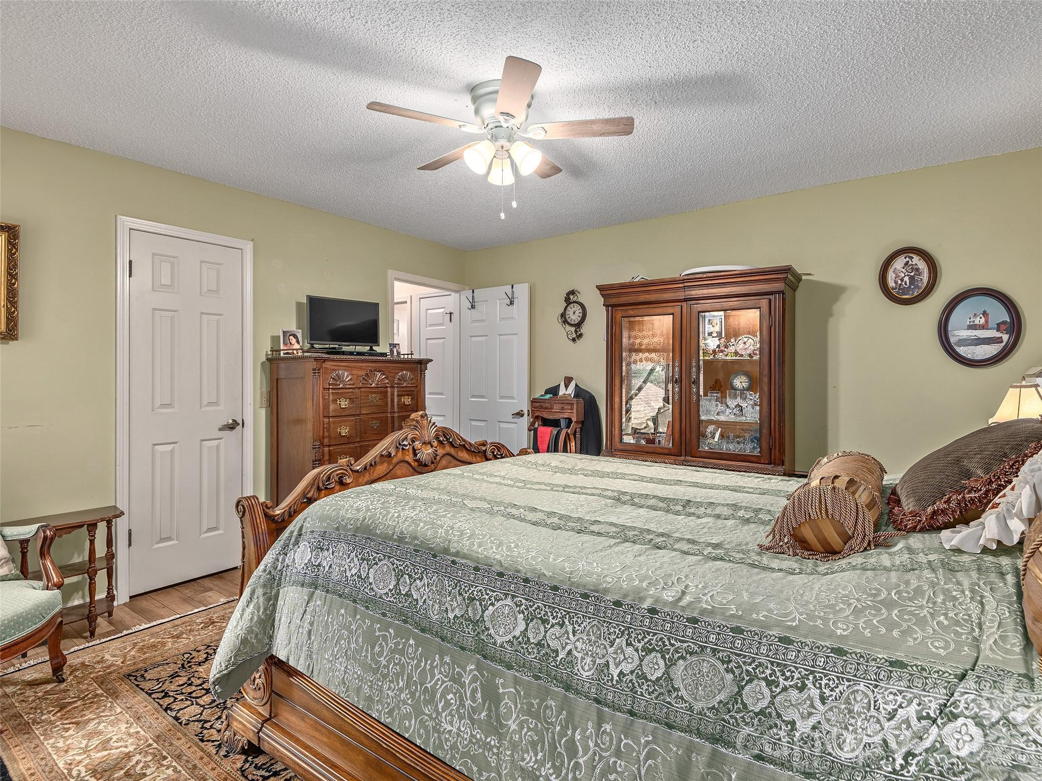 503 Fleetwood Plaza — Laurel Park