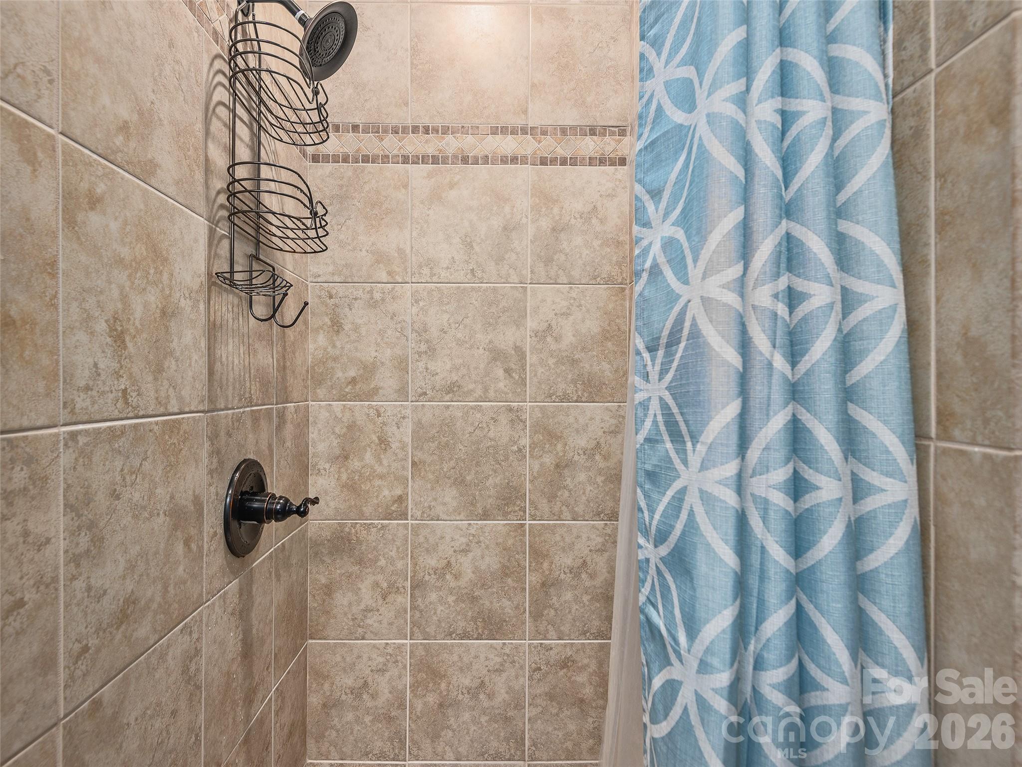 503 Fleetwood Plaza — Laurel Park