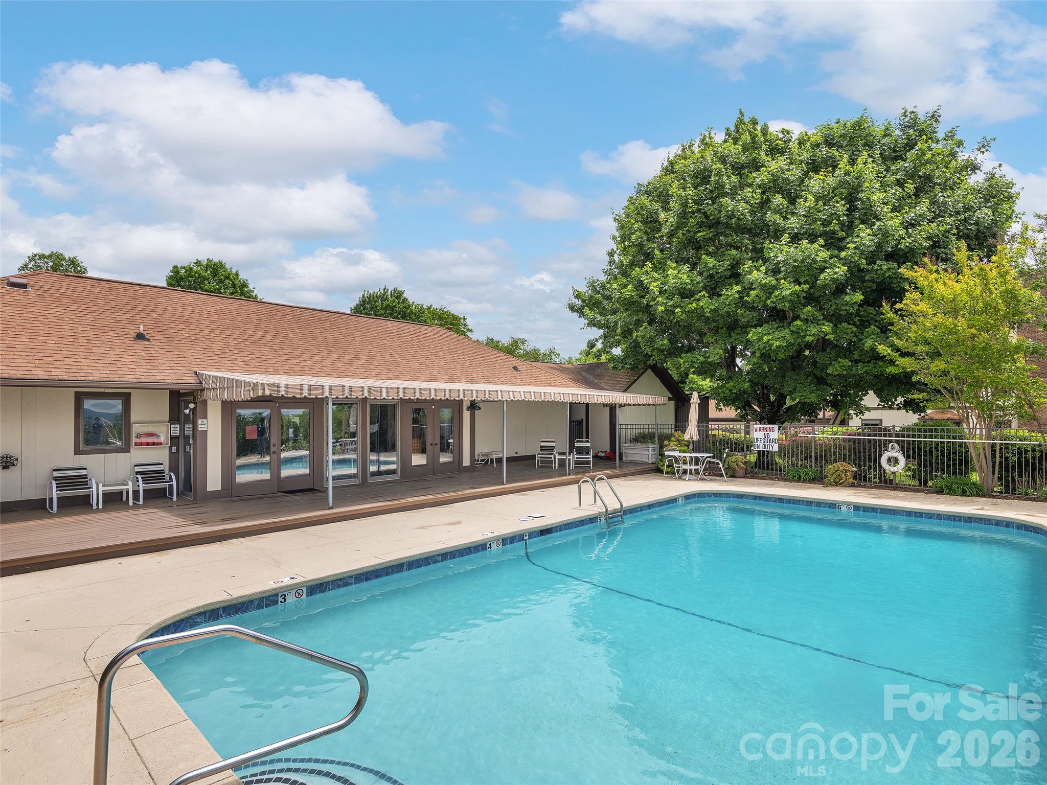 503 Fleetwood Plaza — Laurel Park