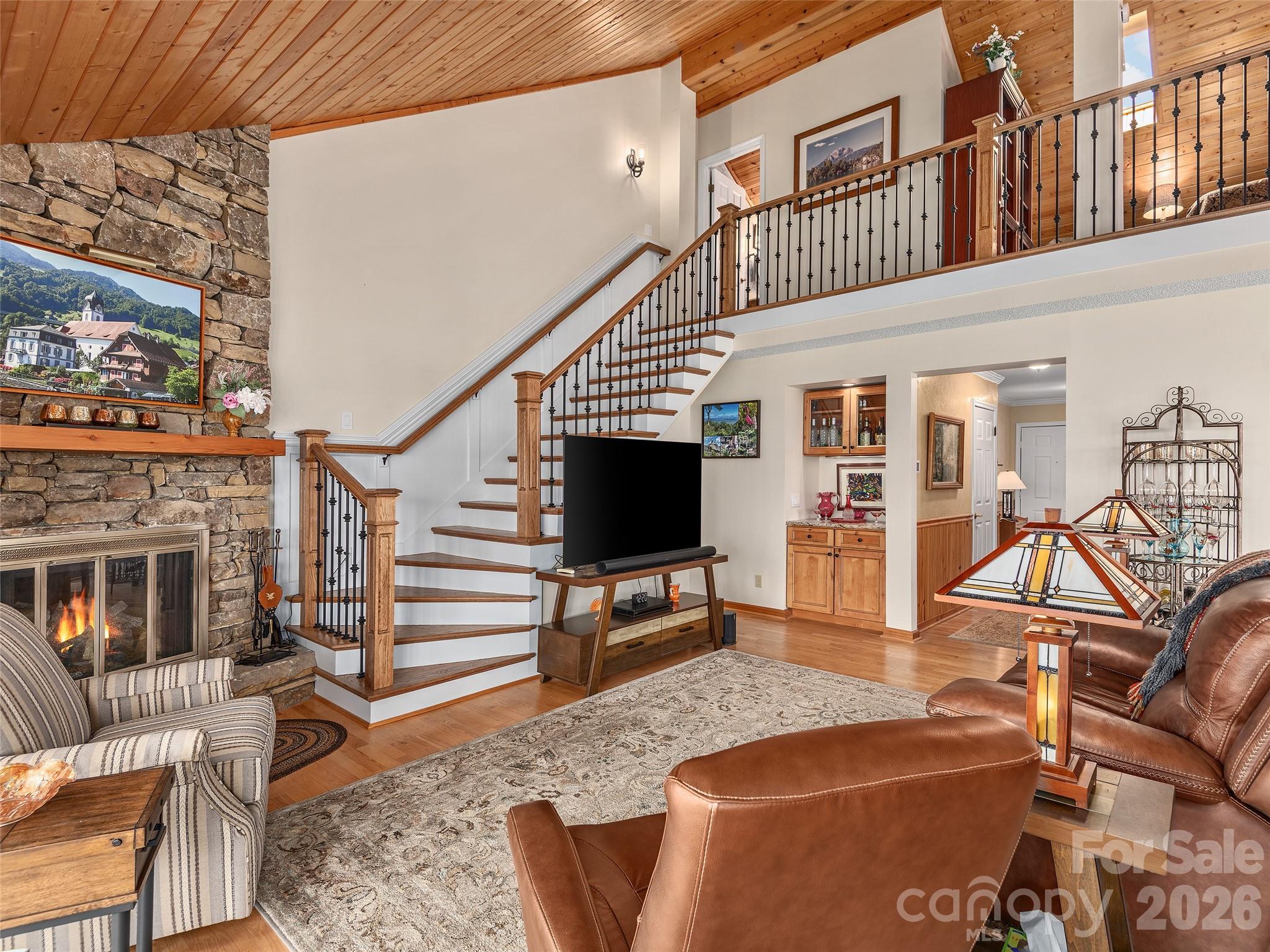 503 Fleetwood Plaza — Laurel Park
