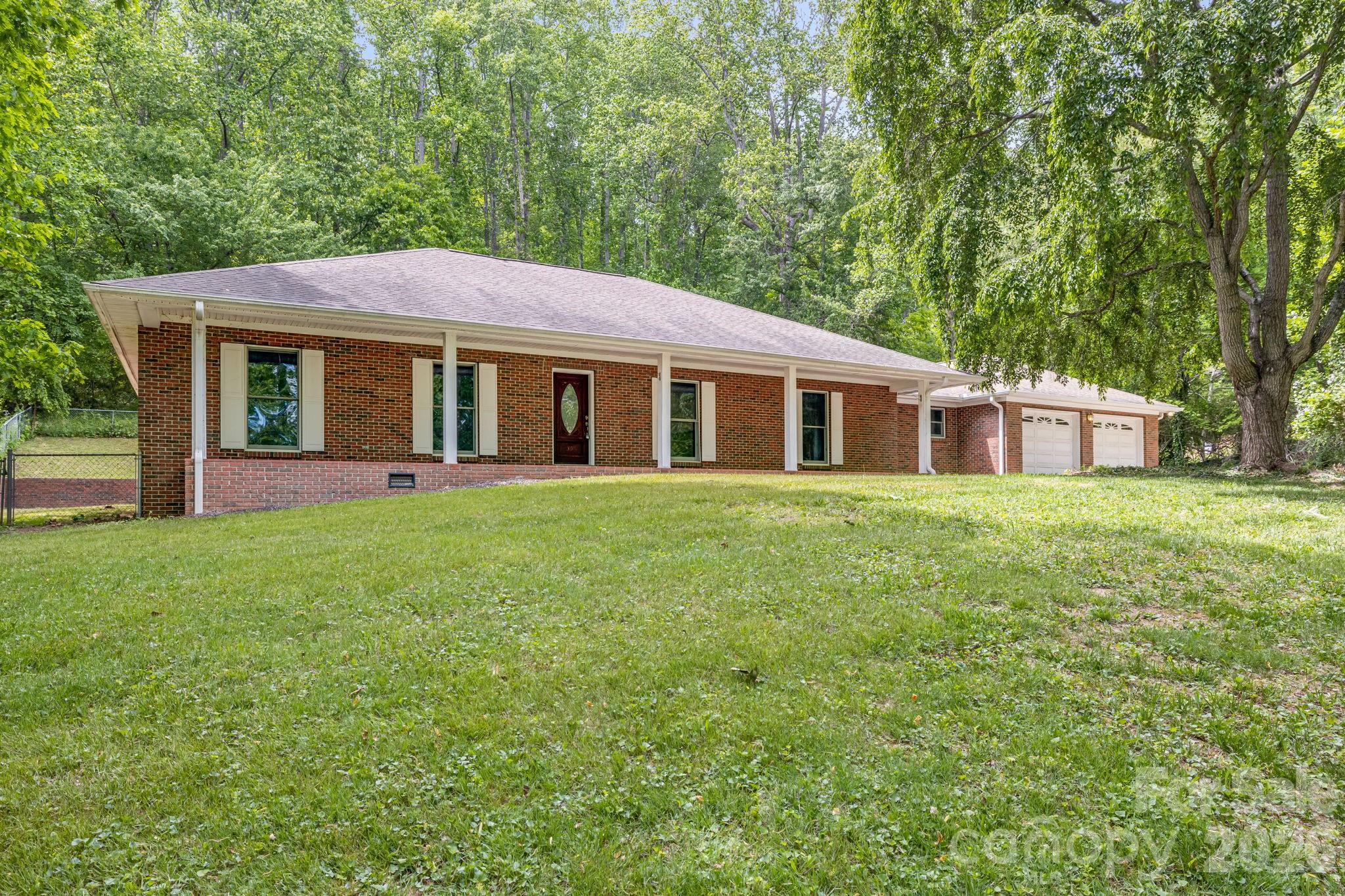 35 Byrd Road — Candler