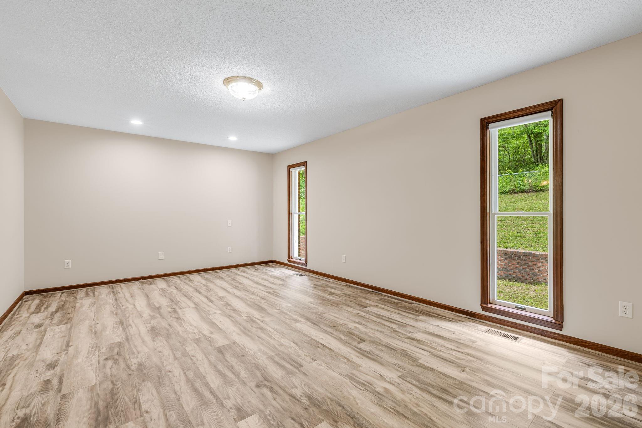 35 Byrd Road — Candler