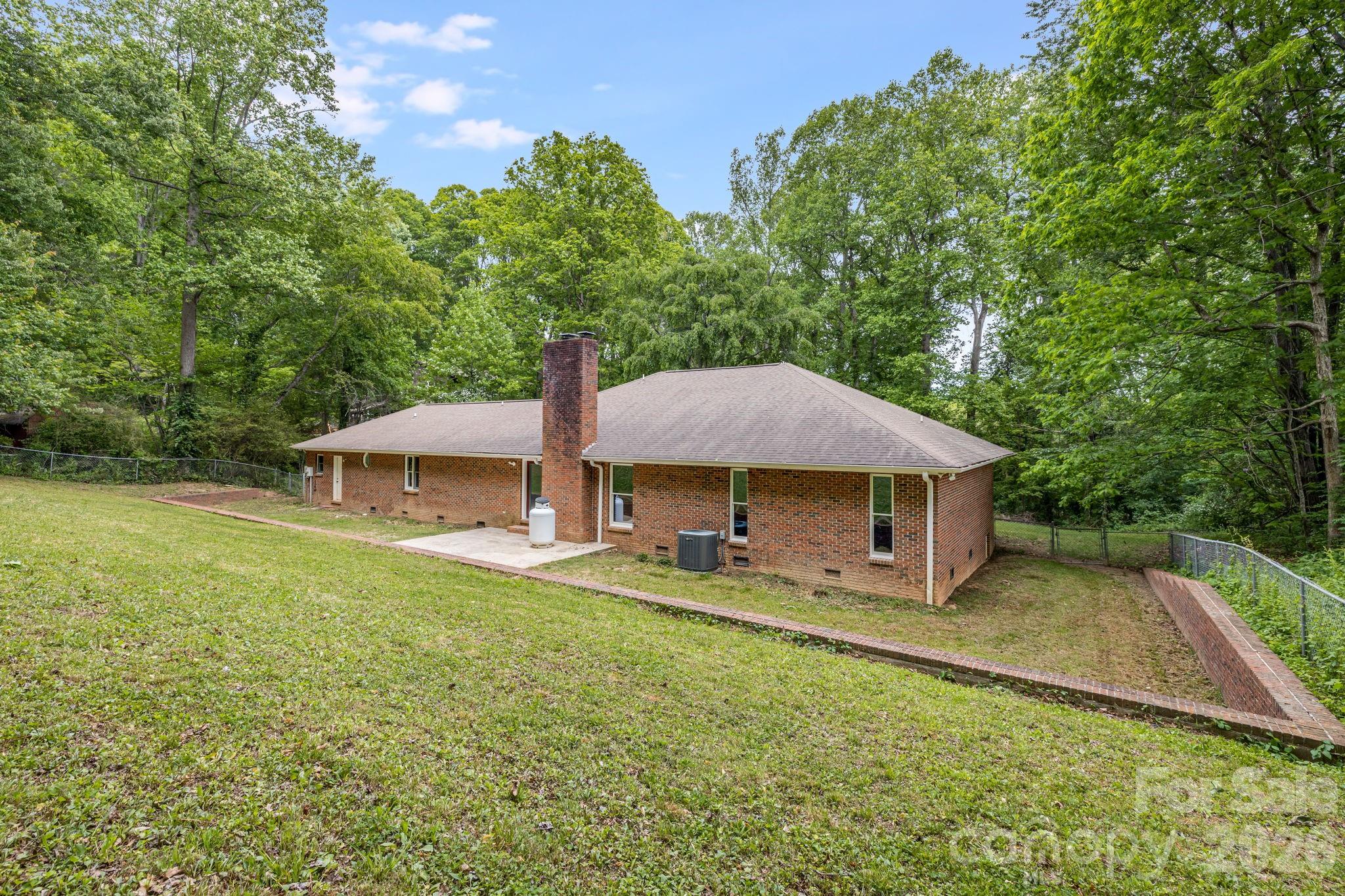 35 Byrd Road — Candler