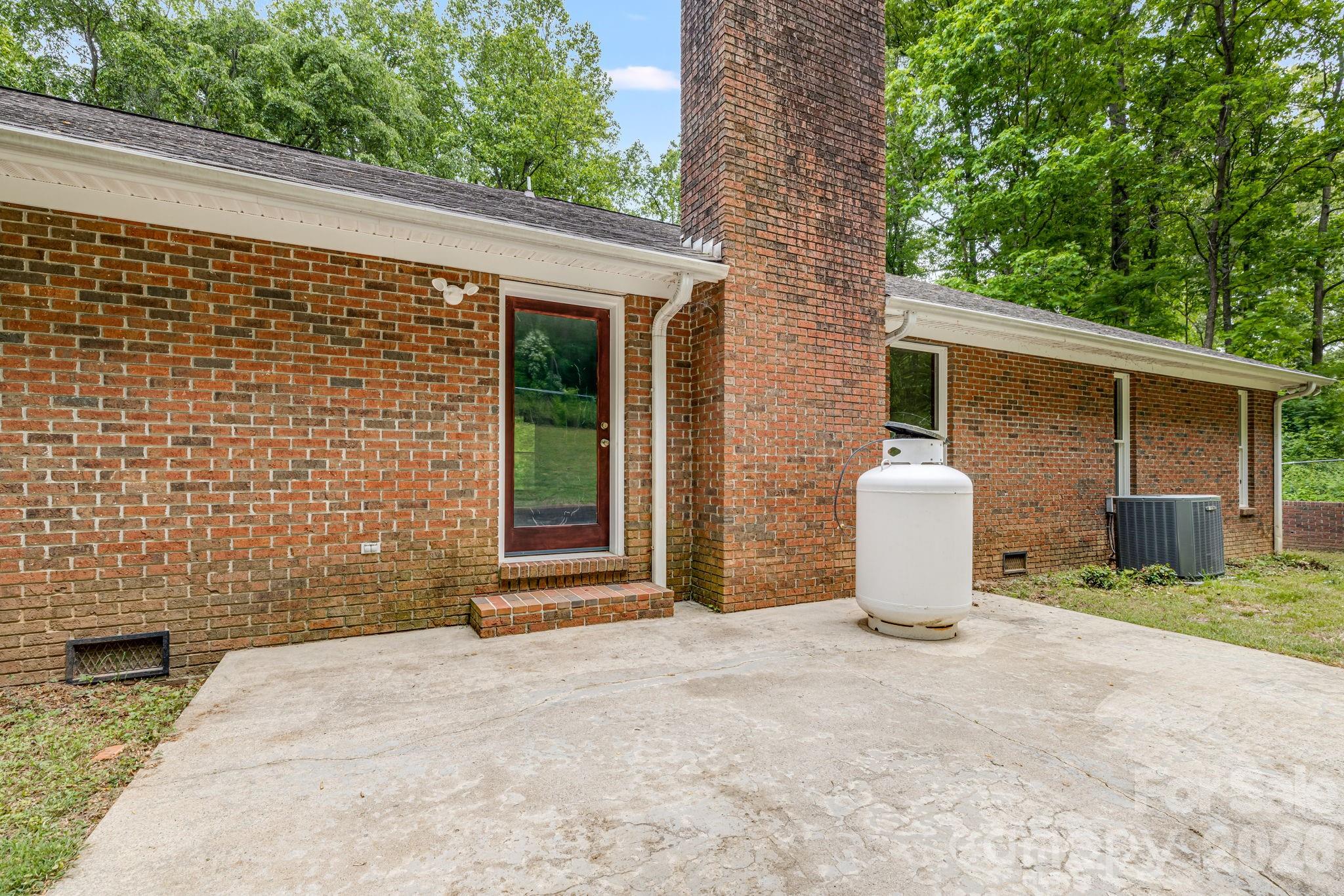 35 Byrd Road — Candler