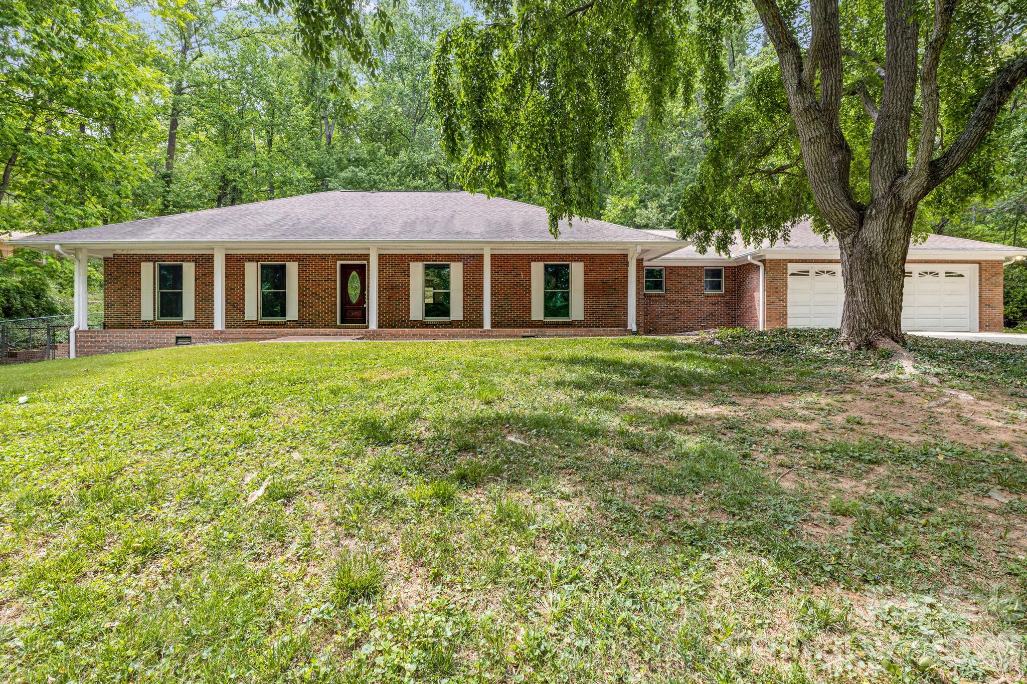 35 Byrd Road — Candler