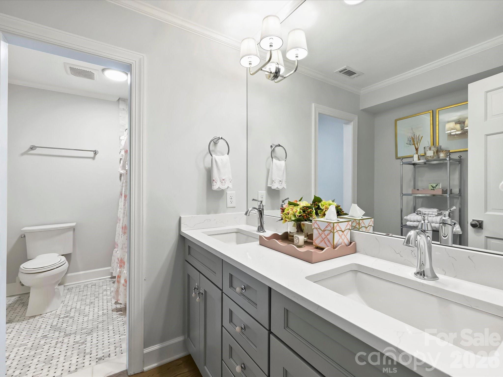 4017 Moorland Drive — Charlotte