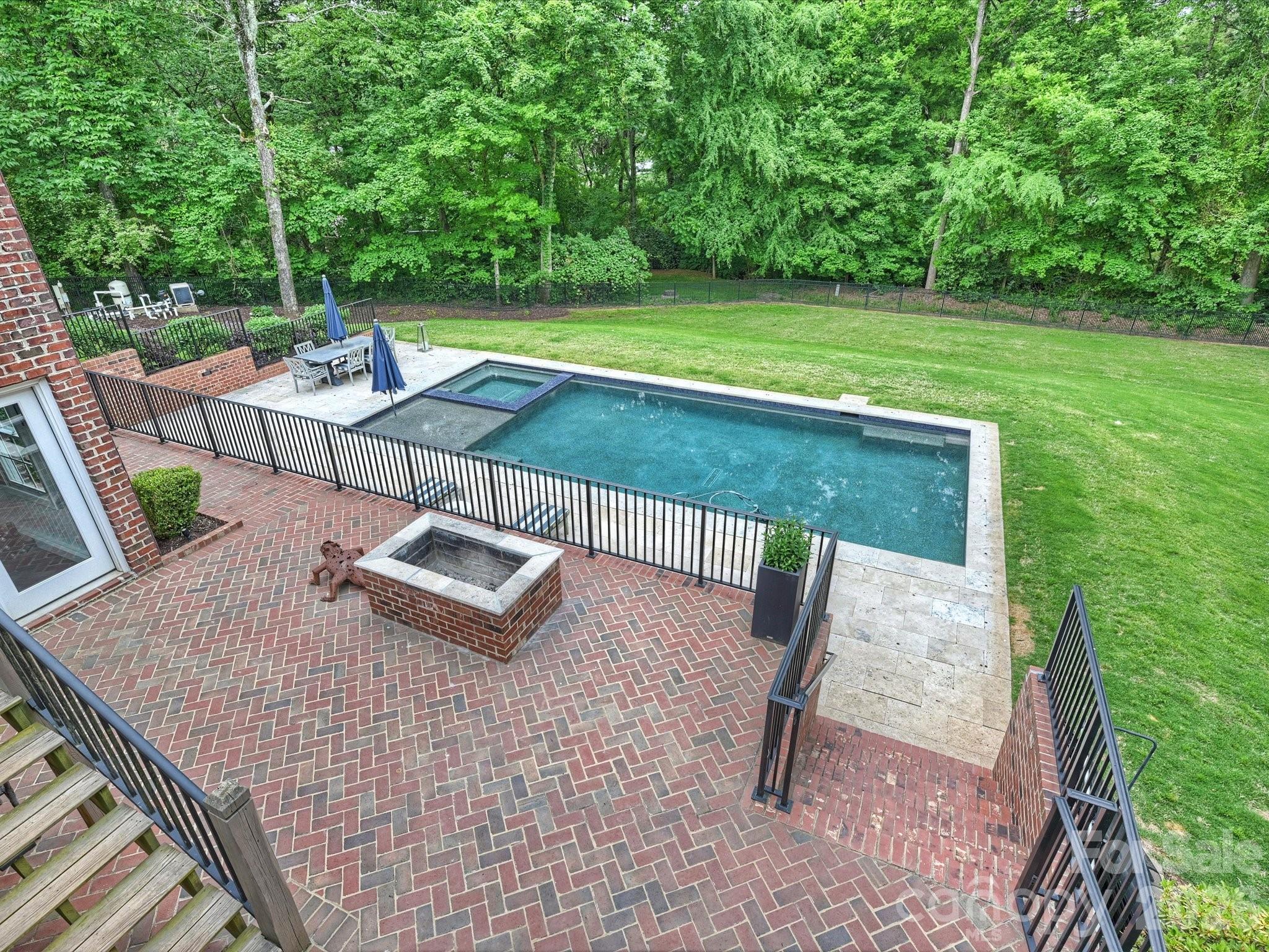 4017 Moorland Drive — Charlotte