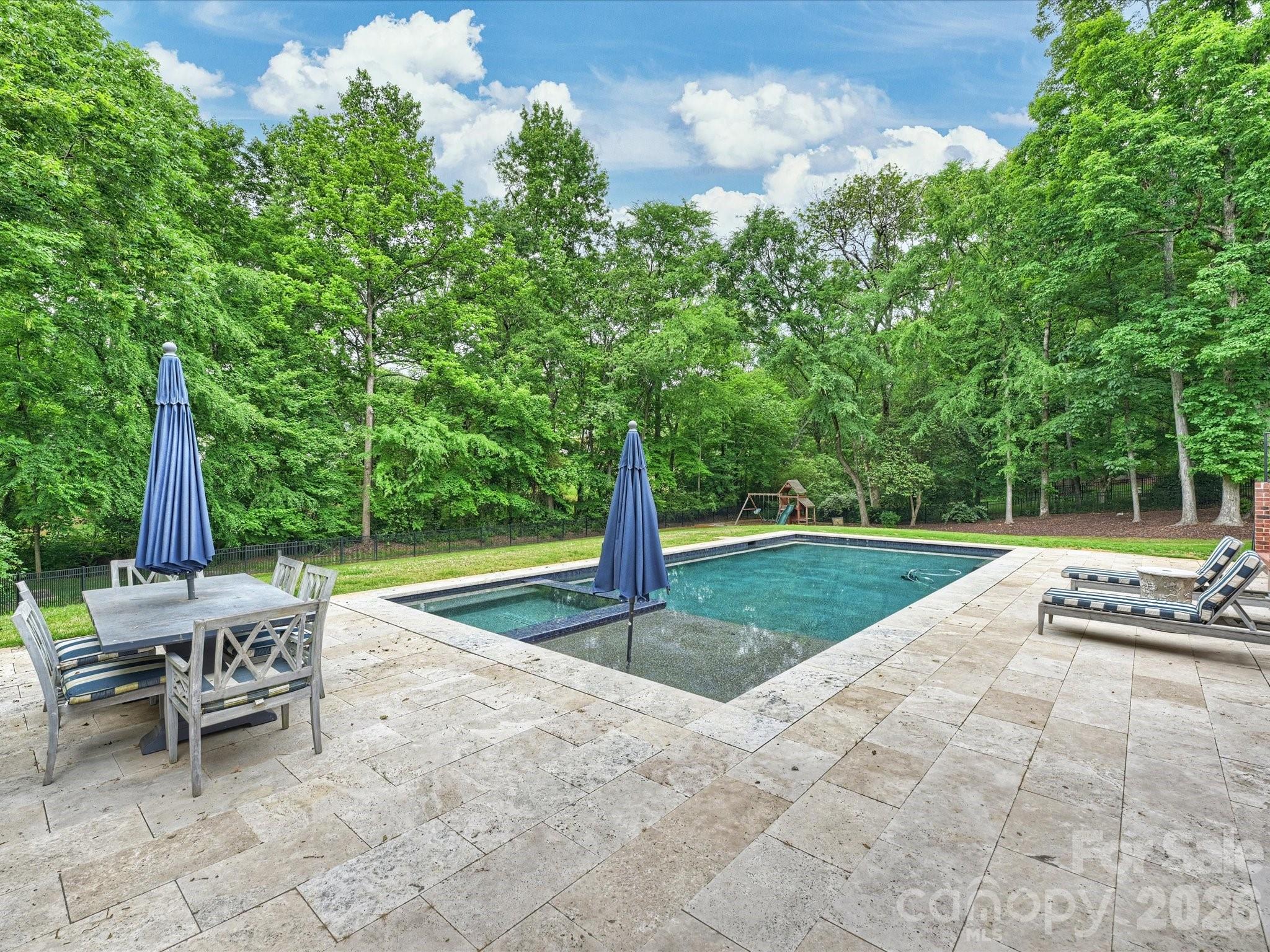 4017 Moorland Drive — Charlotte
