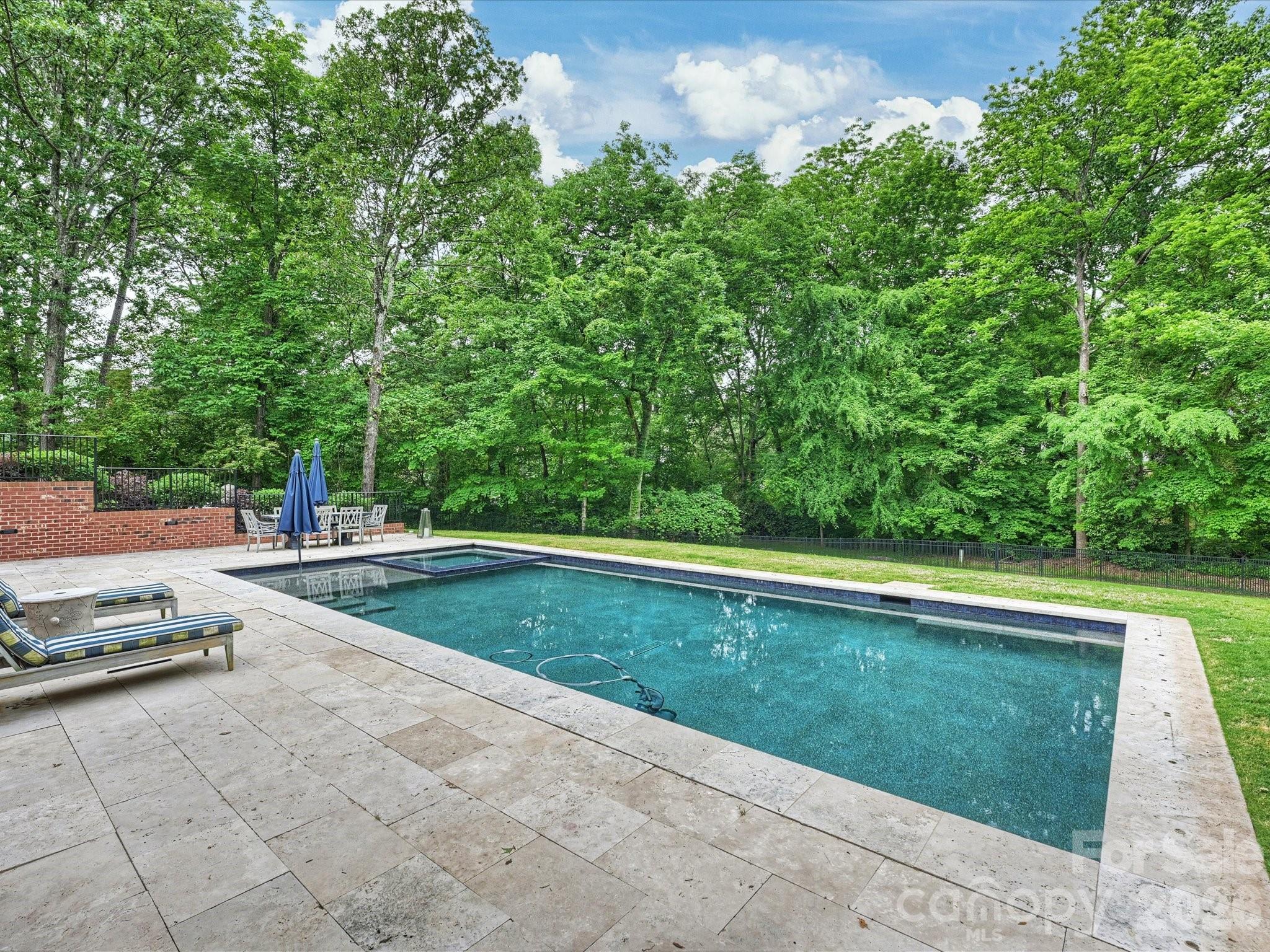 4017 Moorland Drive — Charlotte