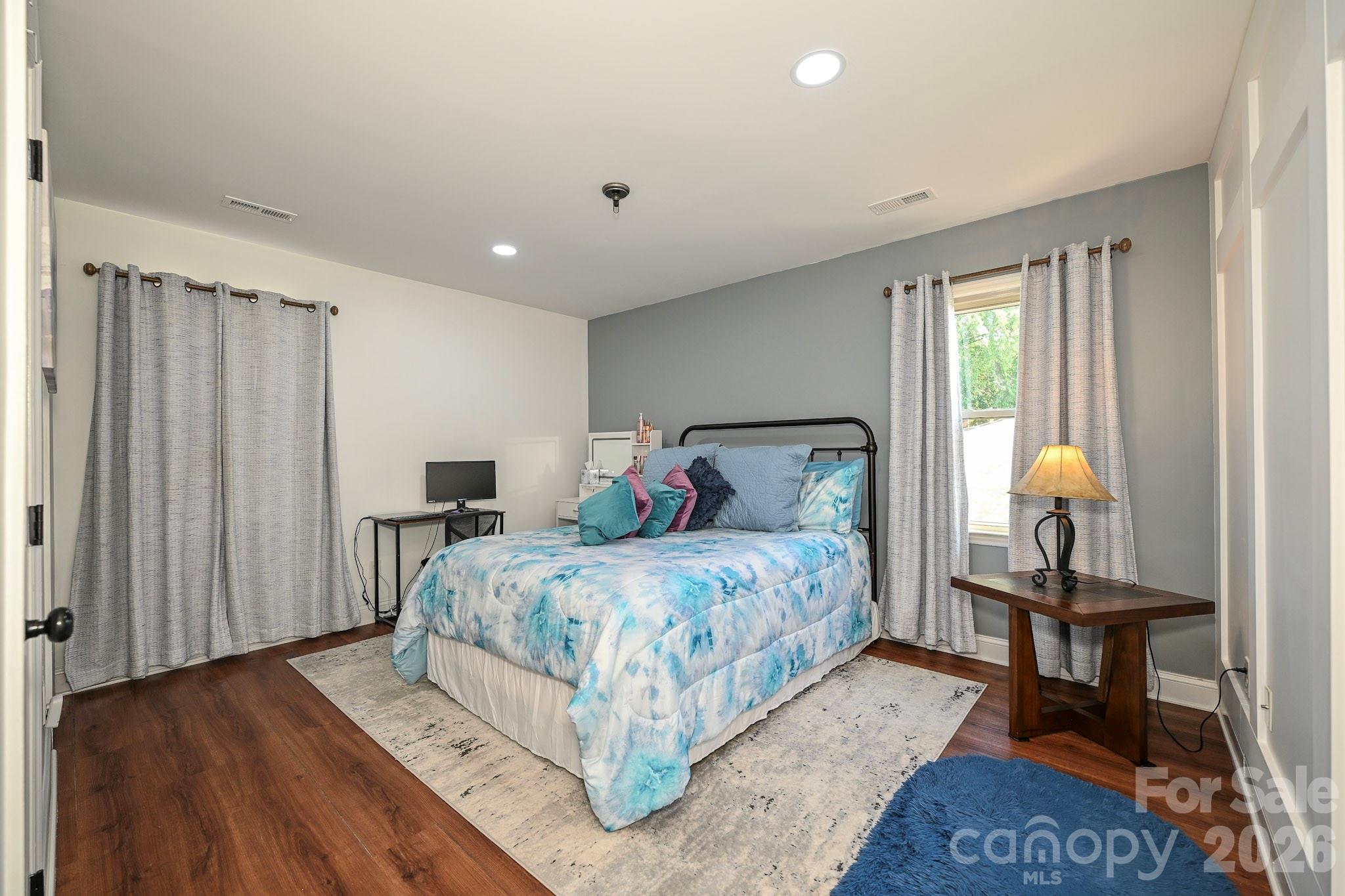 8831 Gamesford Drive #74 — Charlotte
