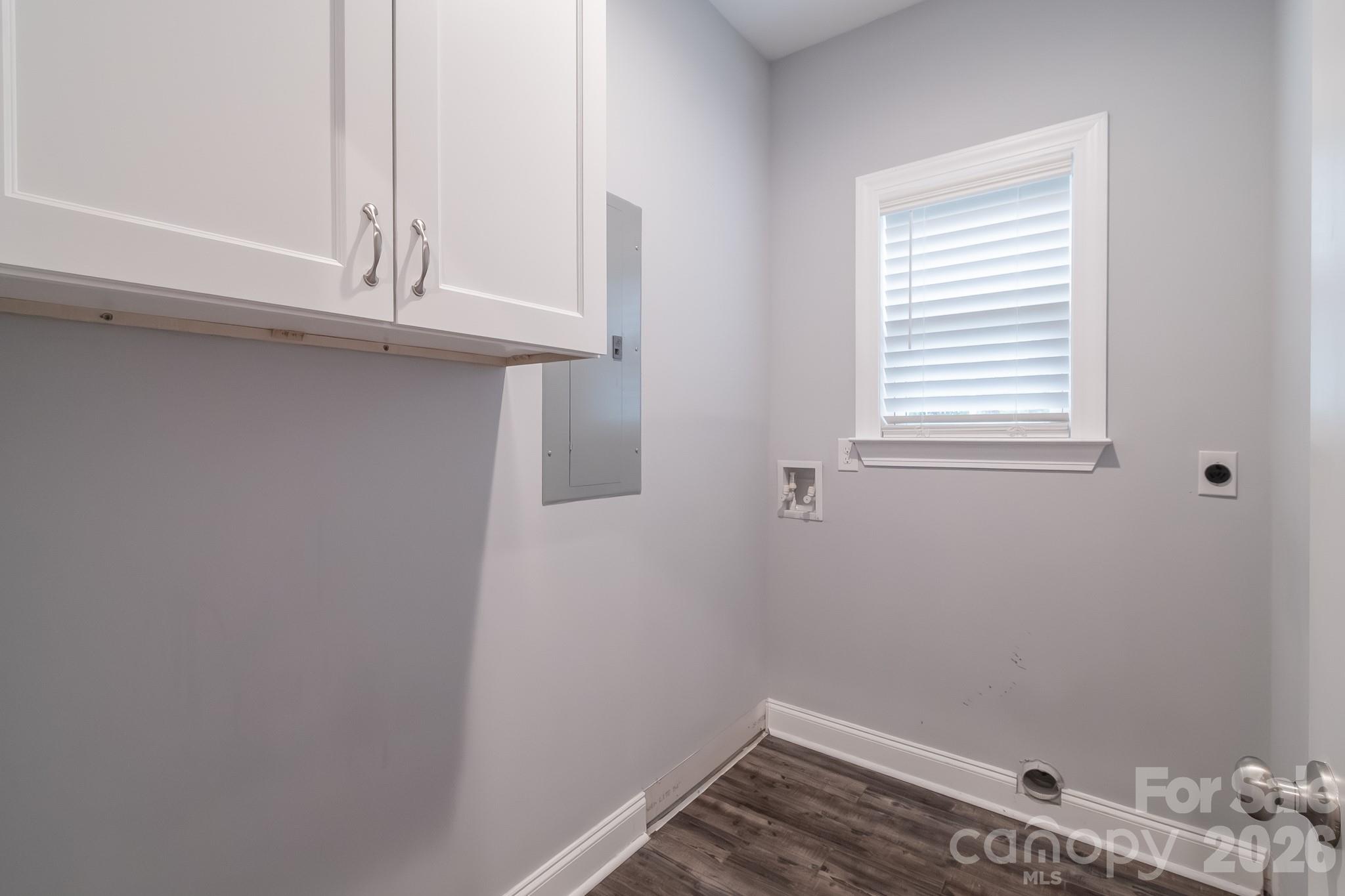 939 Old Stagecoach Road — Camden