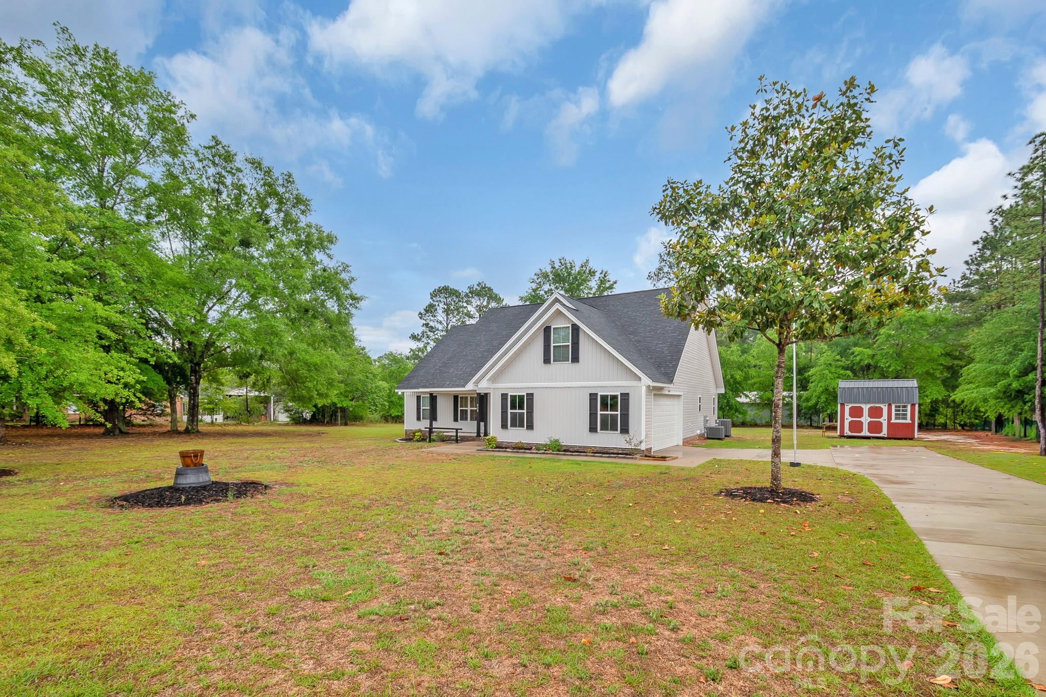 939 Old Stagecoach Road — Camden
