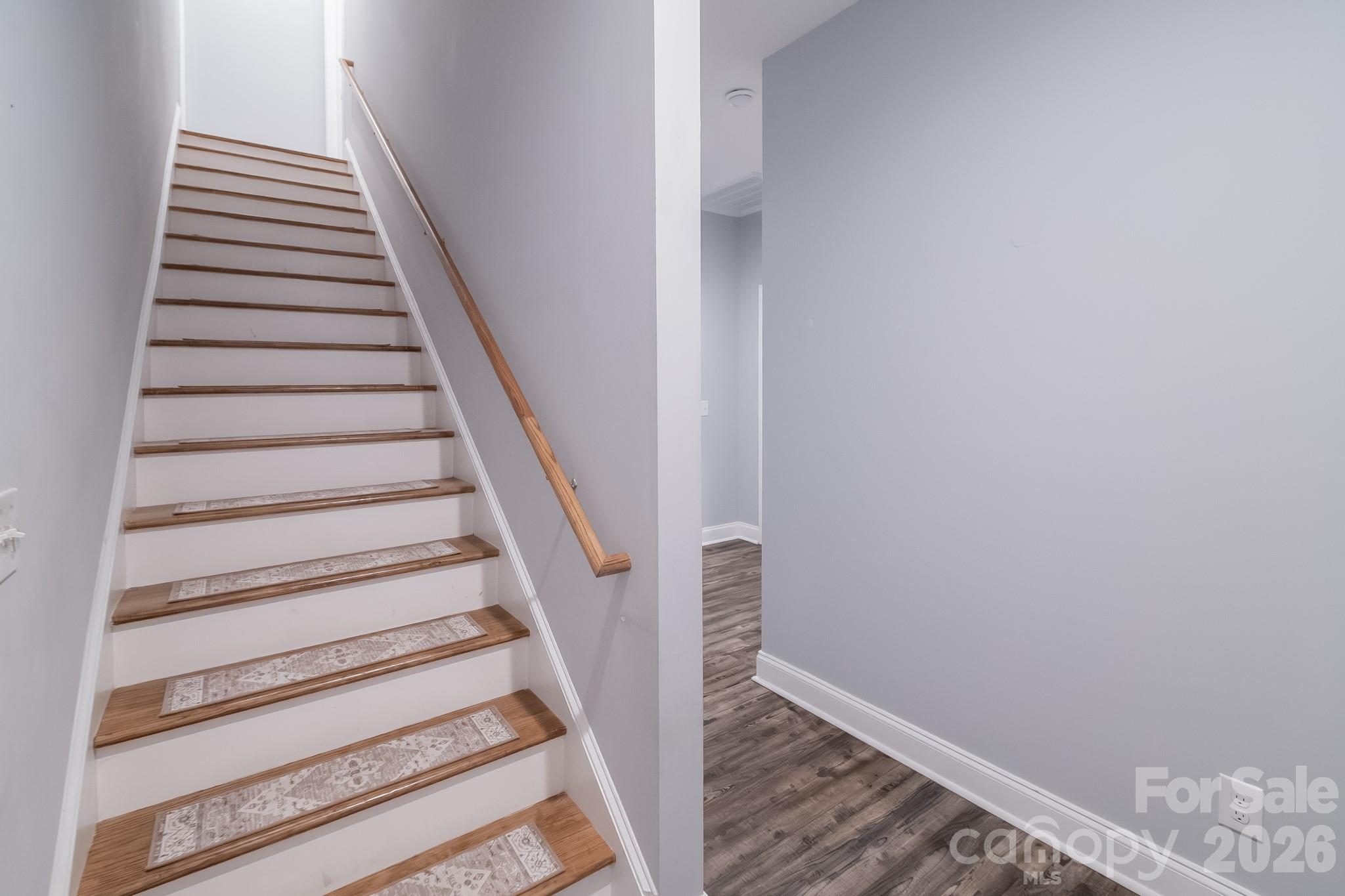 939 Old Stagecoach Road — Camden