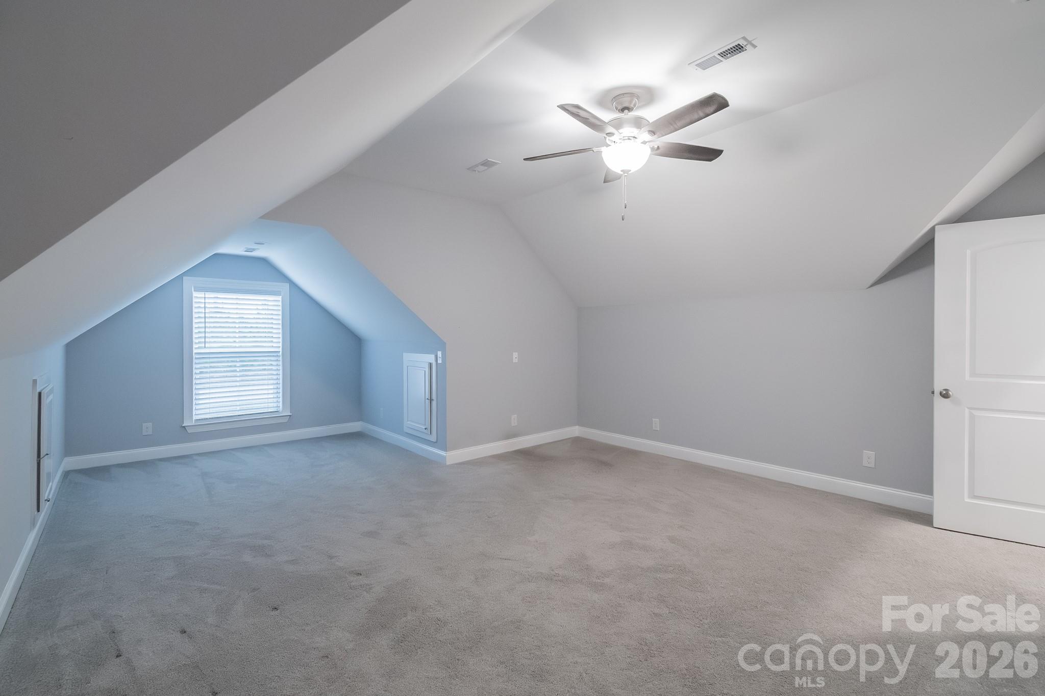 939 Old Stagecoach Road — Camden