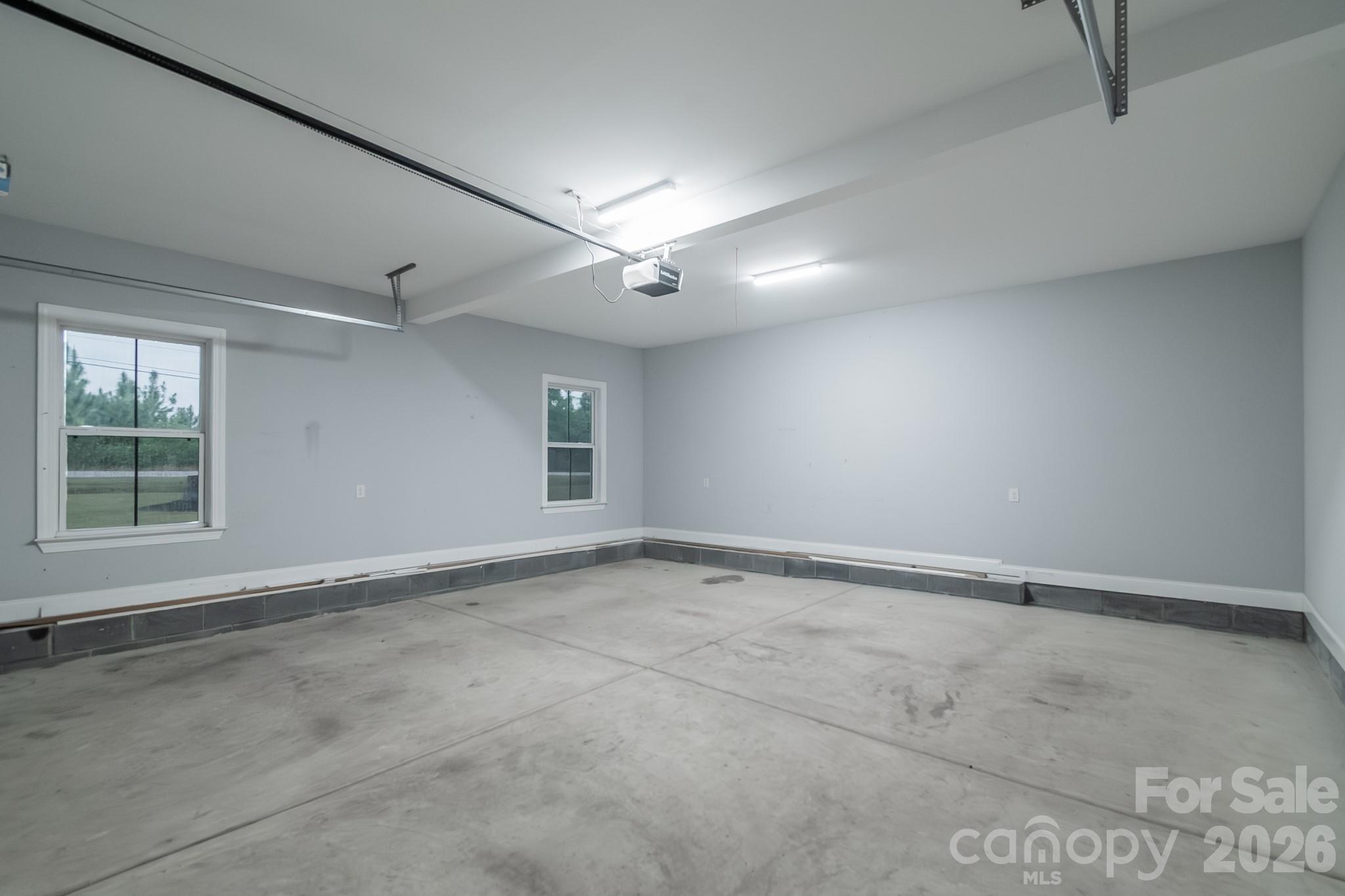939 Old Stagecoach Road — Camden