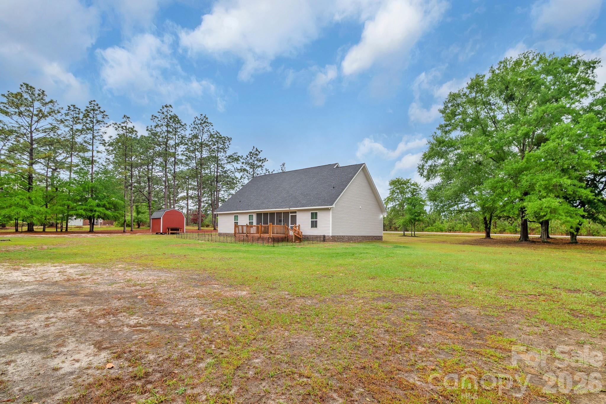 939 Old Stagecoach Road — Camden
