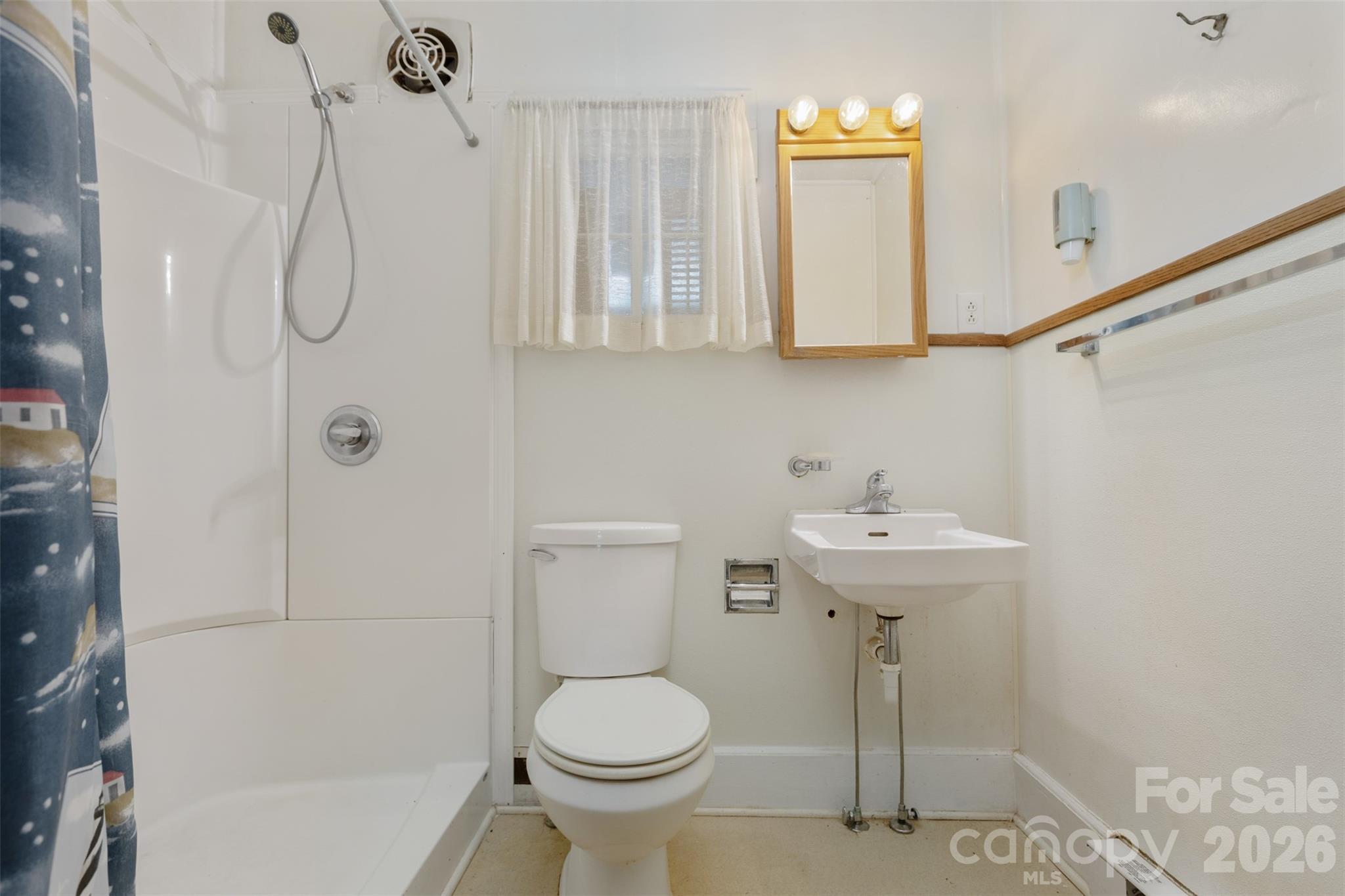 484 Yancey Road — Marion