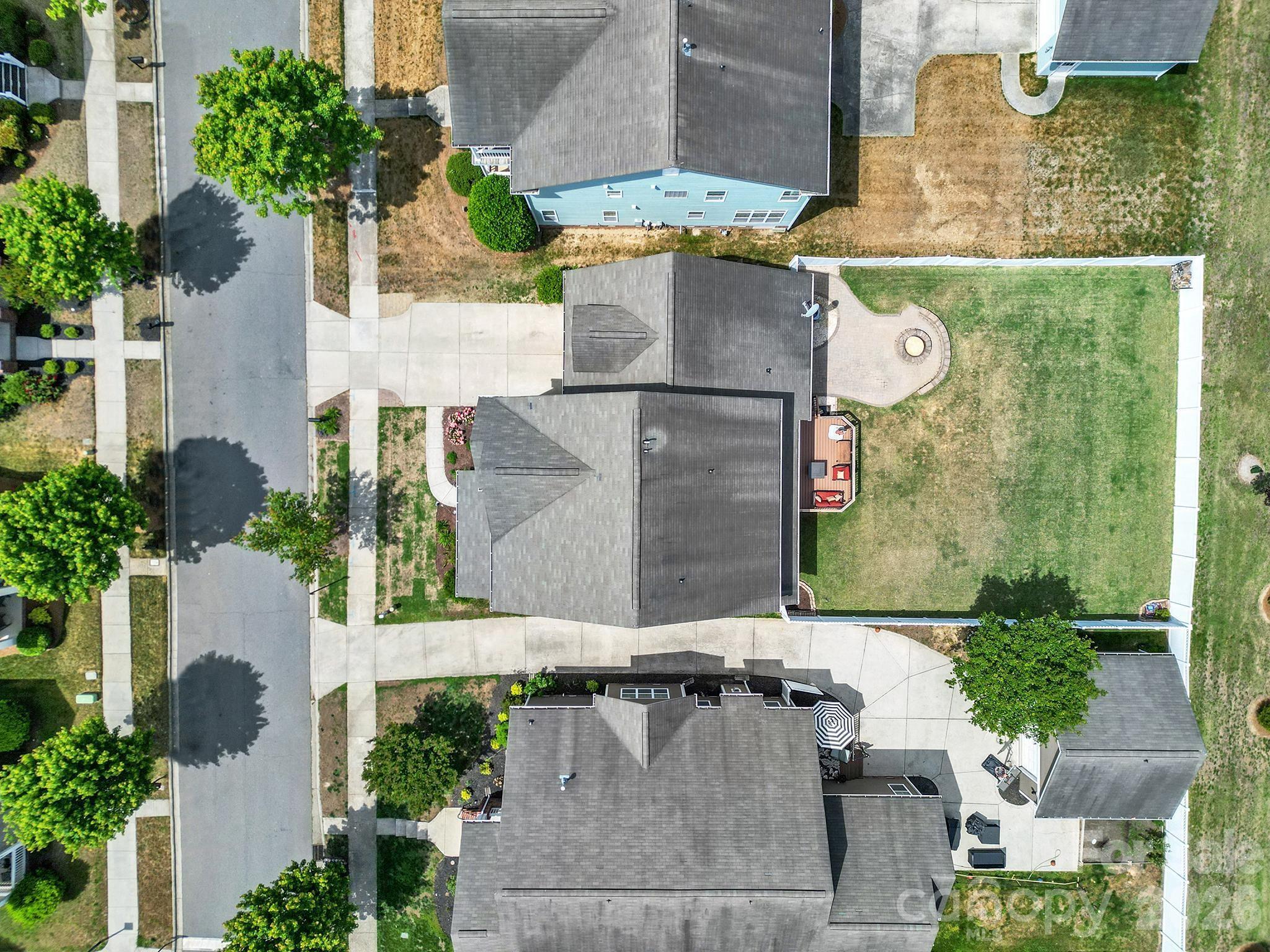 16416 Leavitt Lane — Davidson