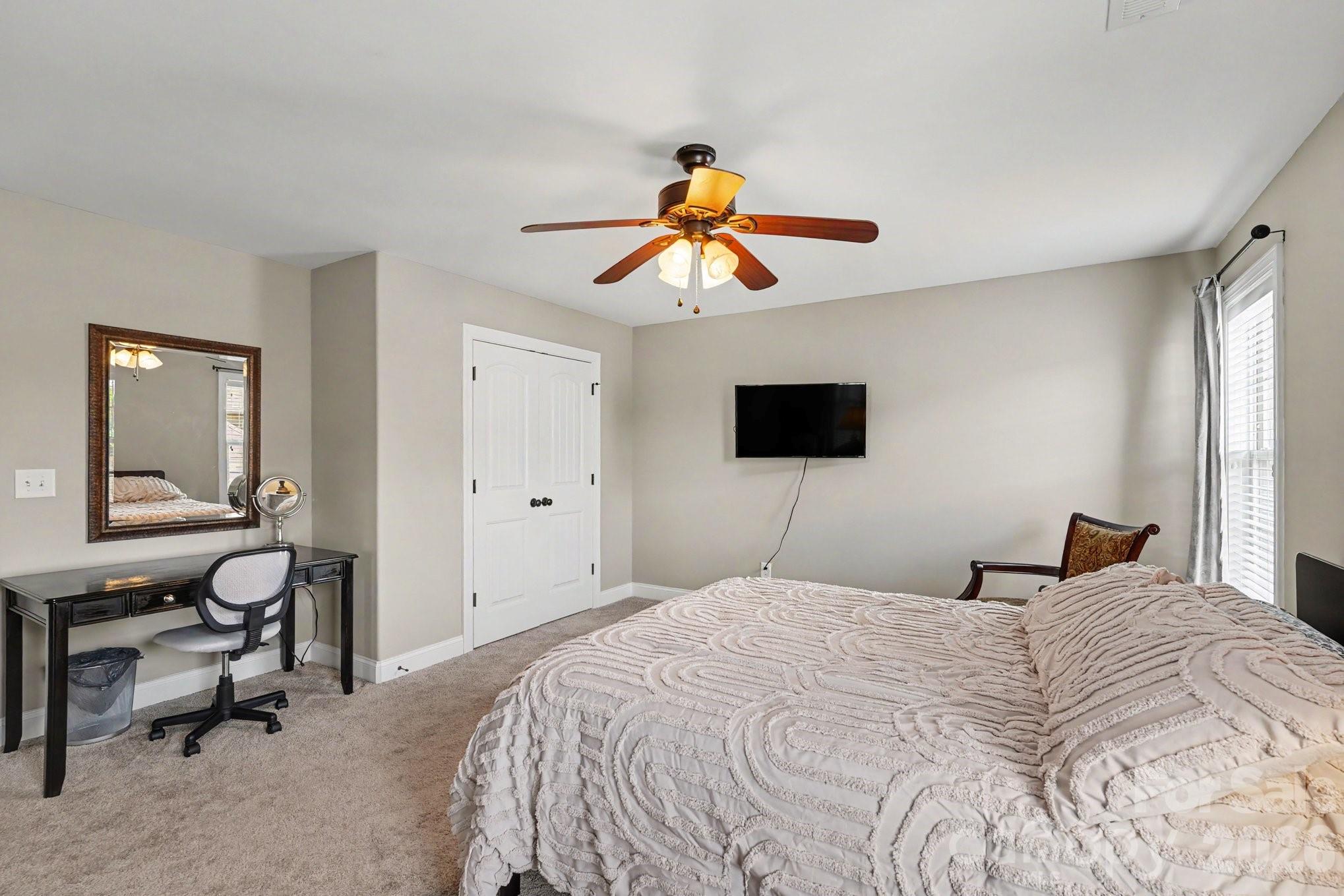 489 Lotus Court #18 — Lewisville