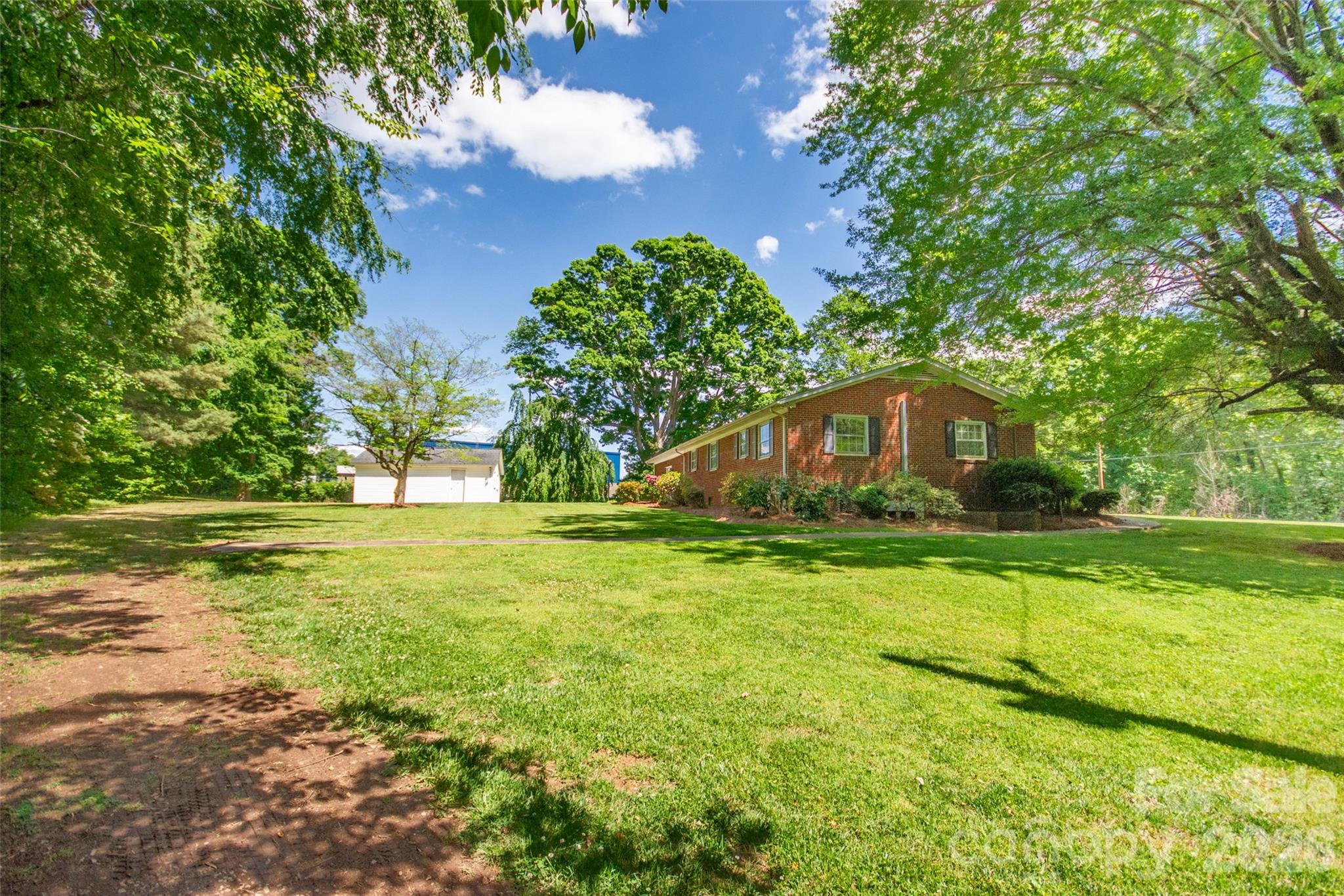262 Beulah Road — Statesville