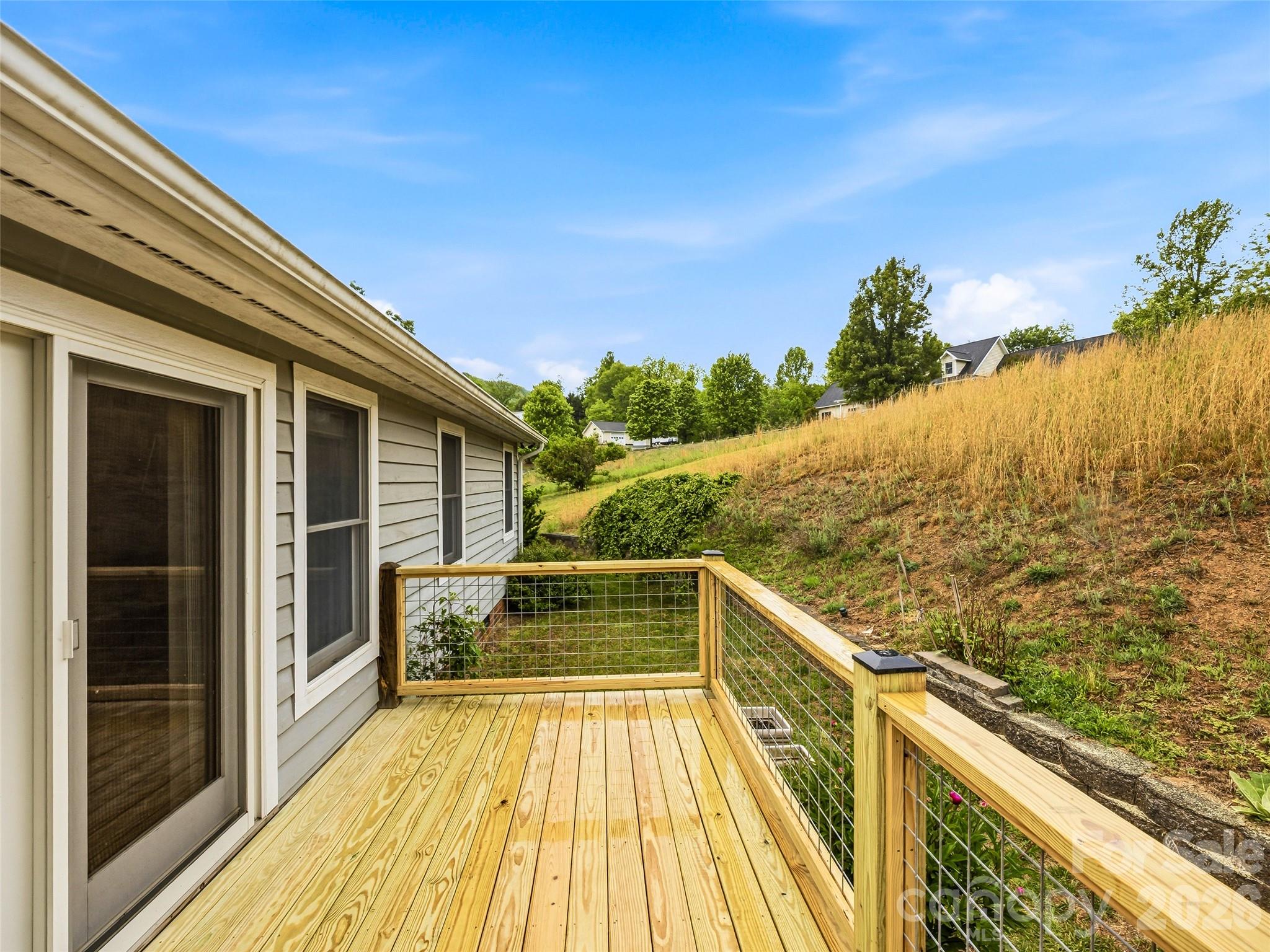 530 Windom Cove — Burnsville