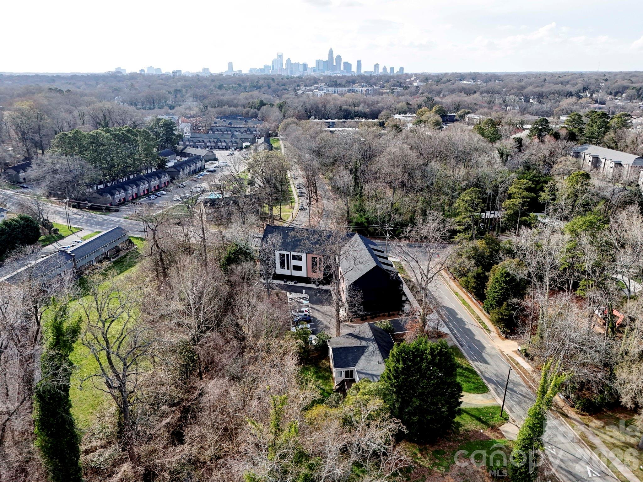 1310 Carolyn Drive — Charlotte