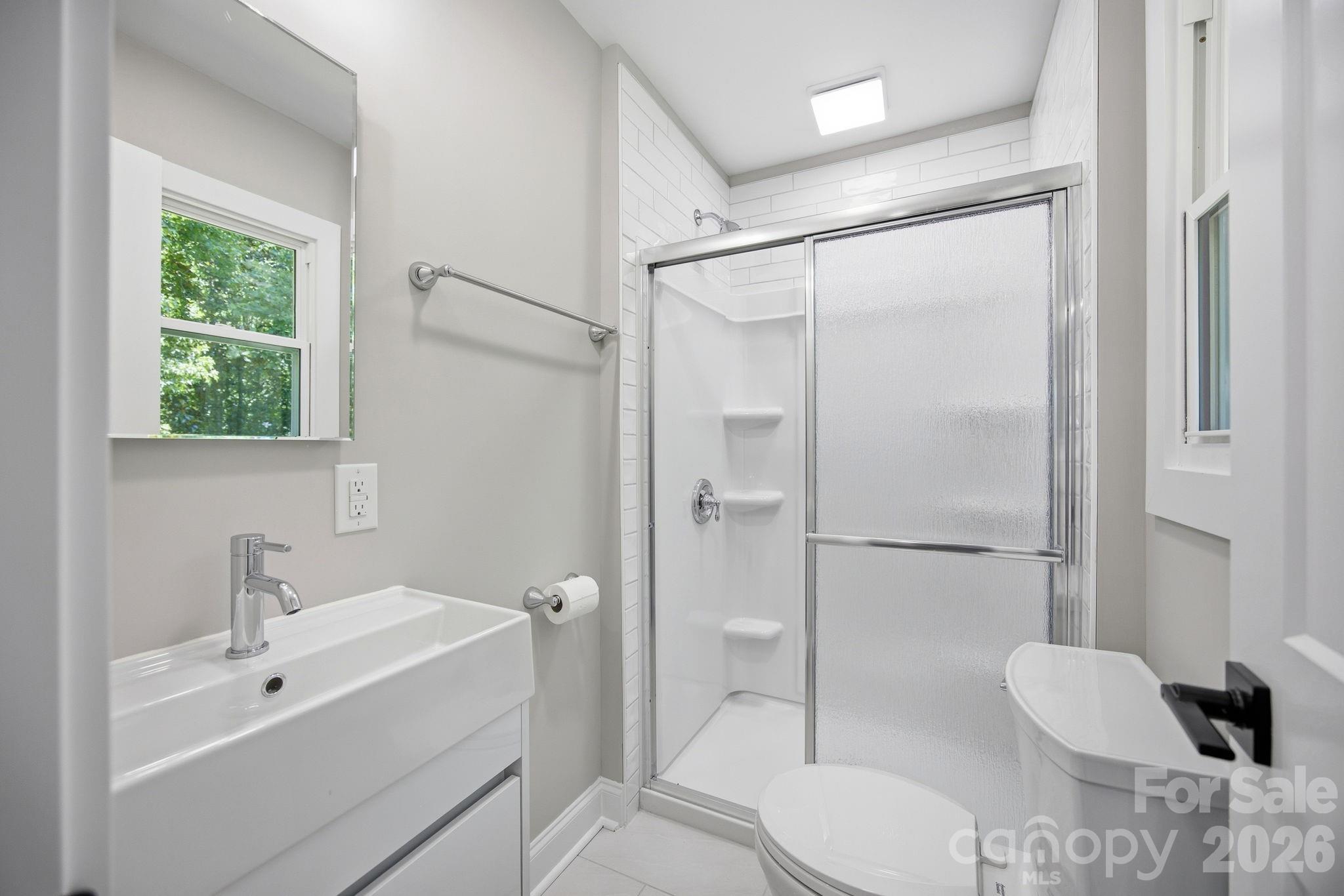 413 E Mclelland Avenue — Mooresville