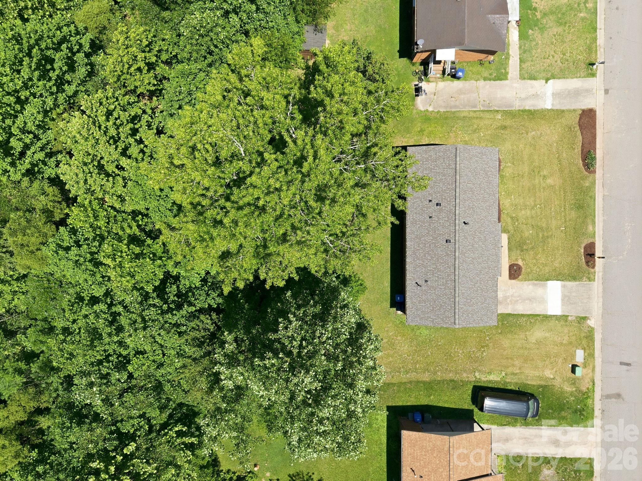 413 E Mclelland Avenue — Mooresville