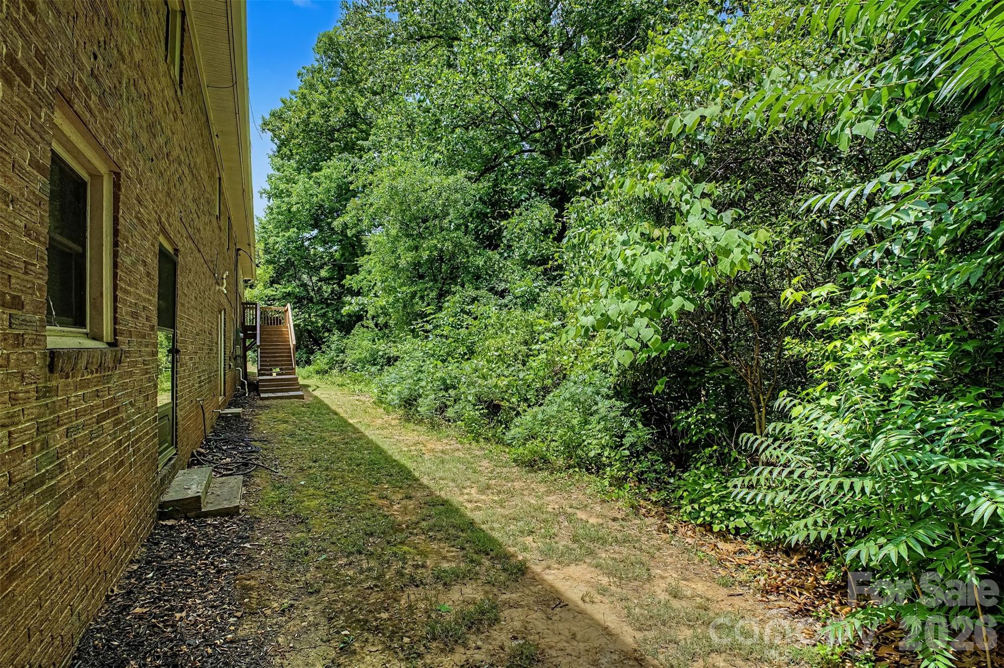 109 James Drive — Belmont