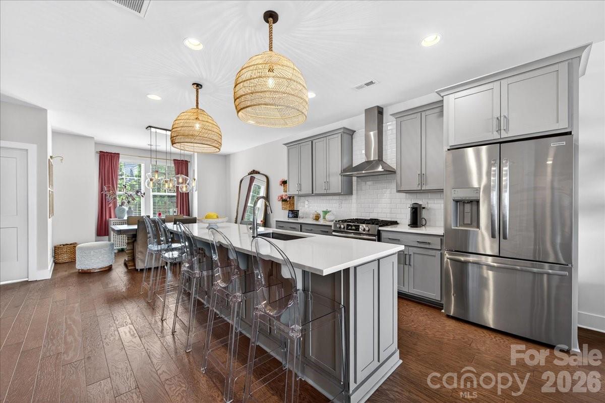 334 Armour Street — Davidson