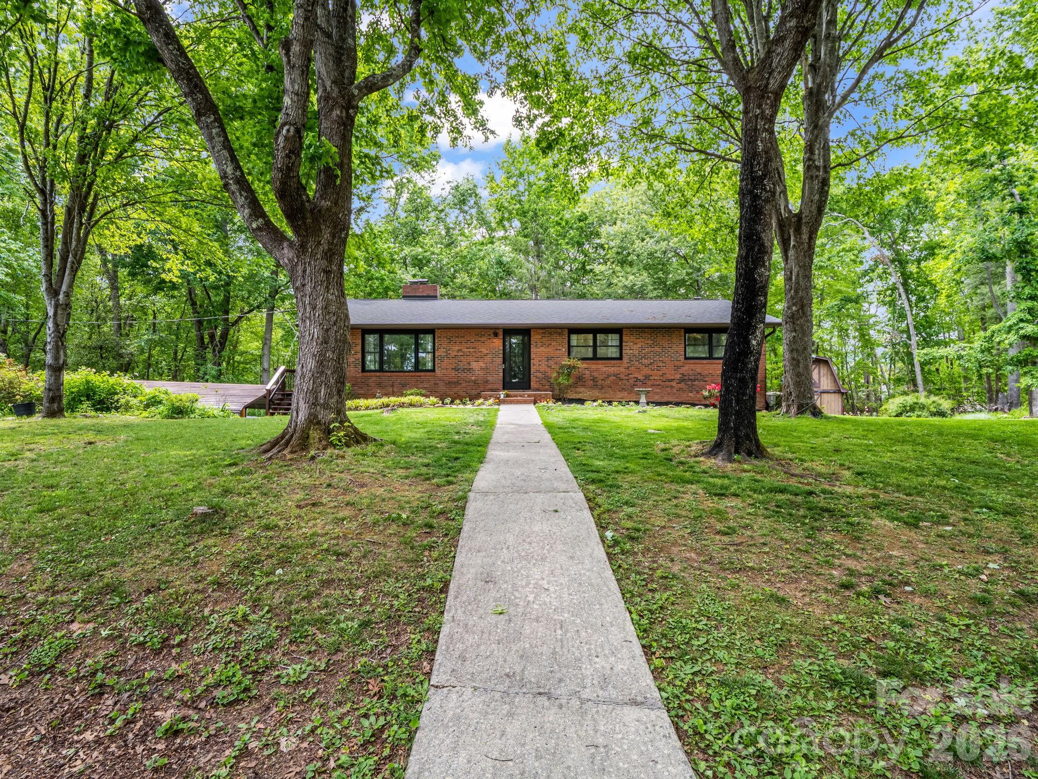 92 Greenwood Acres Drive — Mills River