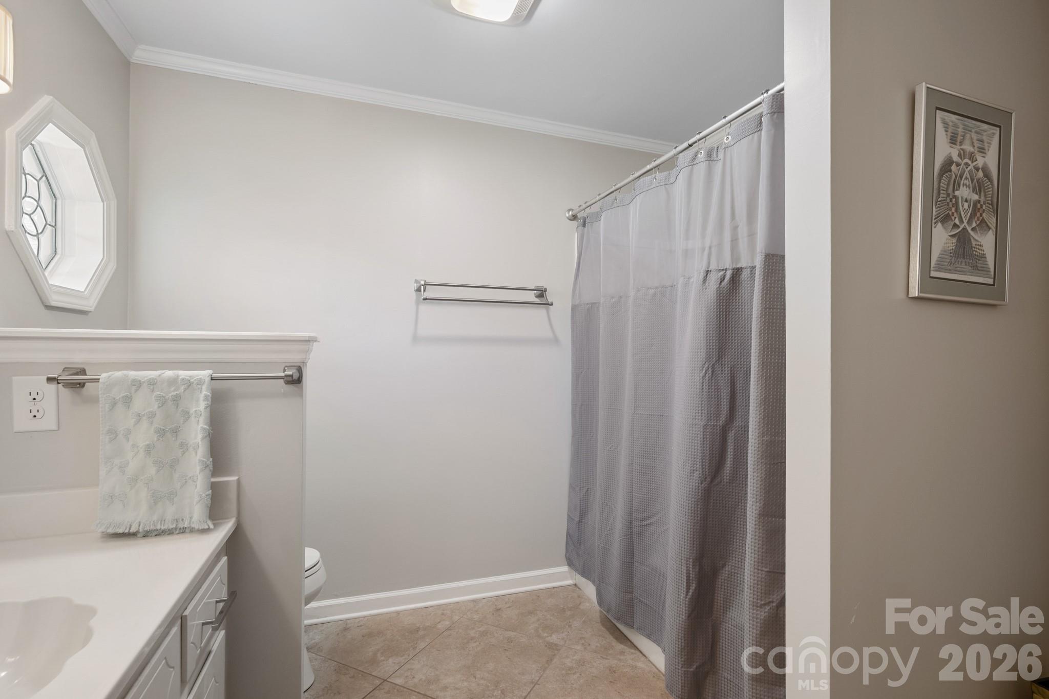 3713 Saint Regis Drive — Gastonia