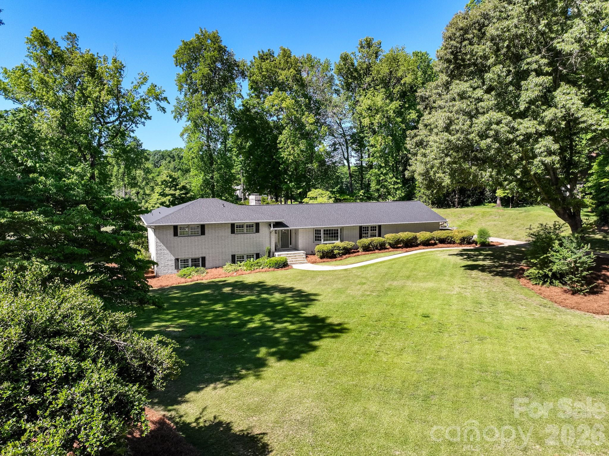 3713 Saint Regis Drive — Gastonia