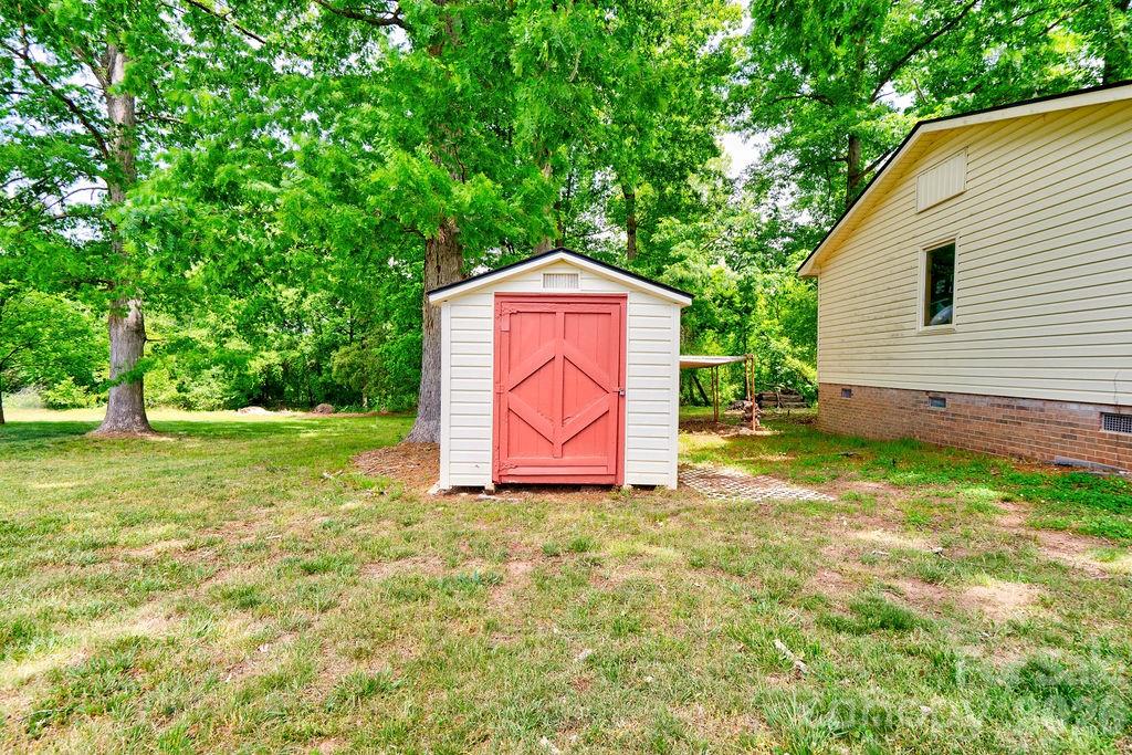 751 Pleasantdale Drive — Shelby